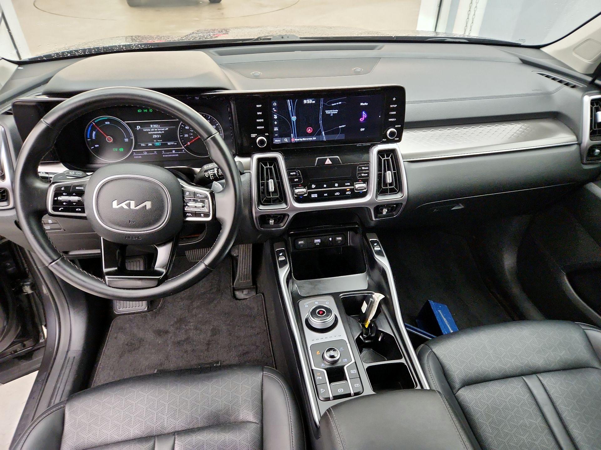 Thumbnail: 2023 Kia Sorento - 9