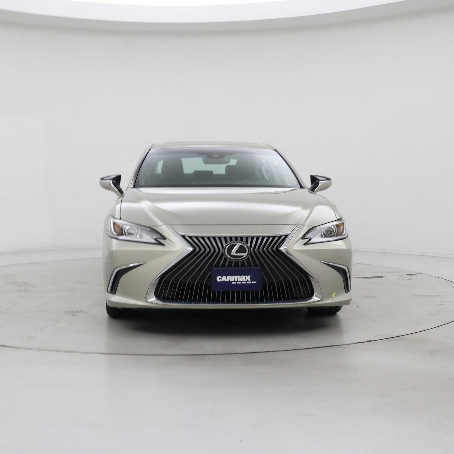 Thumbnail: 2021 Lexus ES - 5