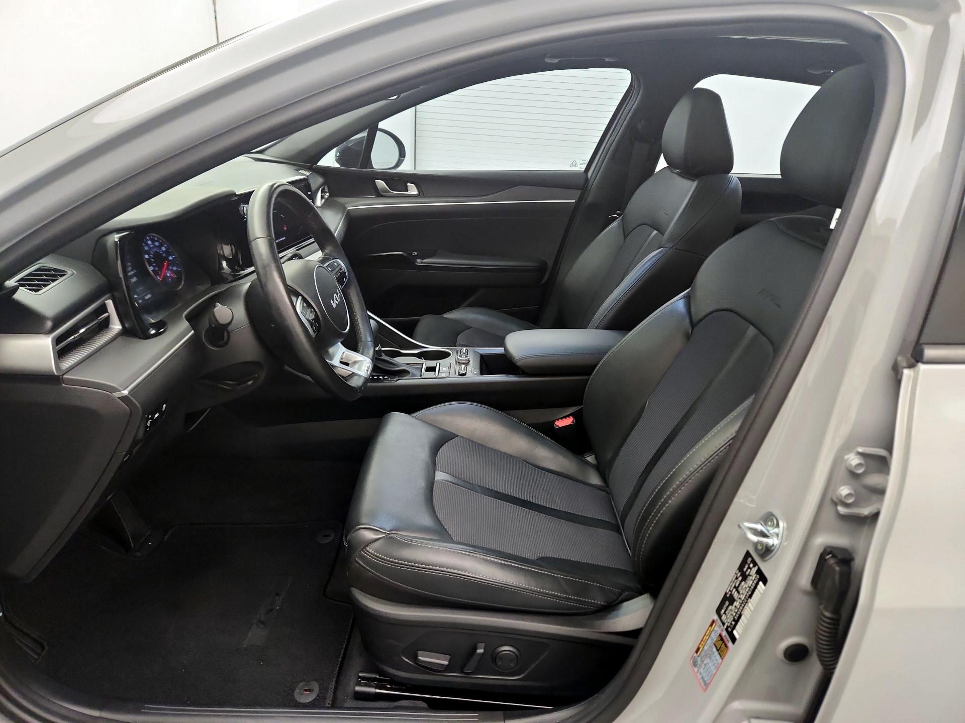 Thumbnail: 2023 Kia K5 - 11