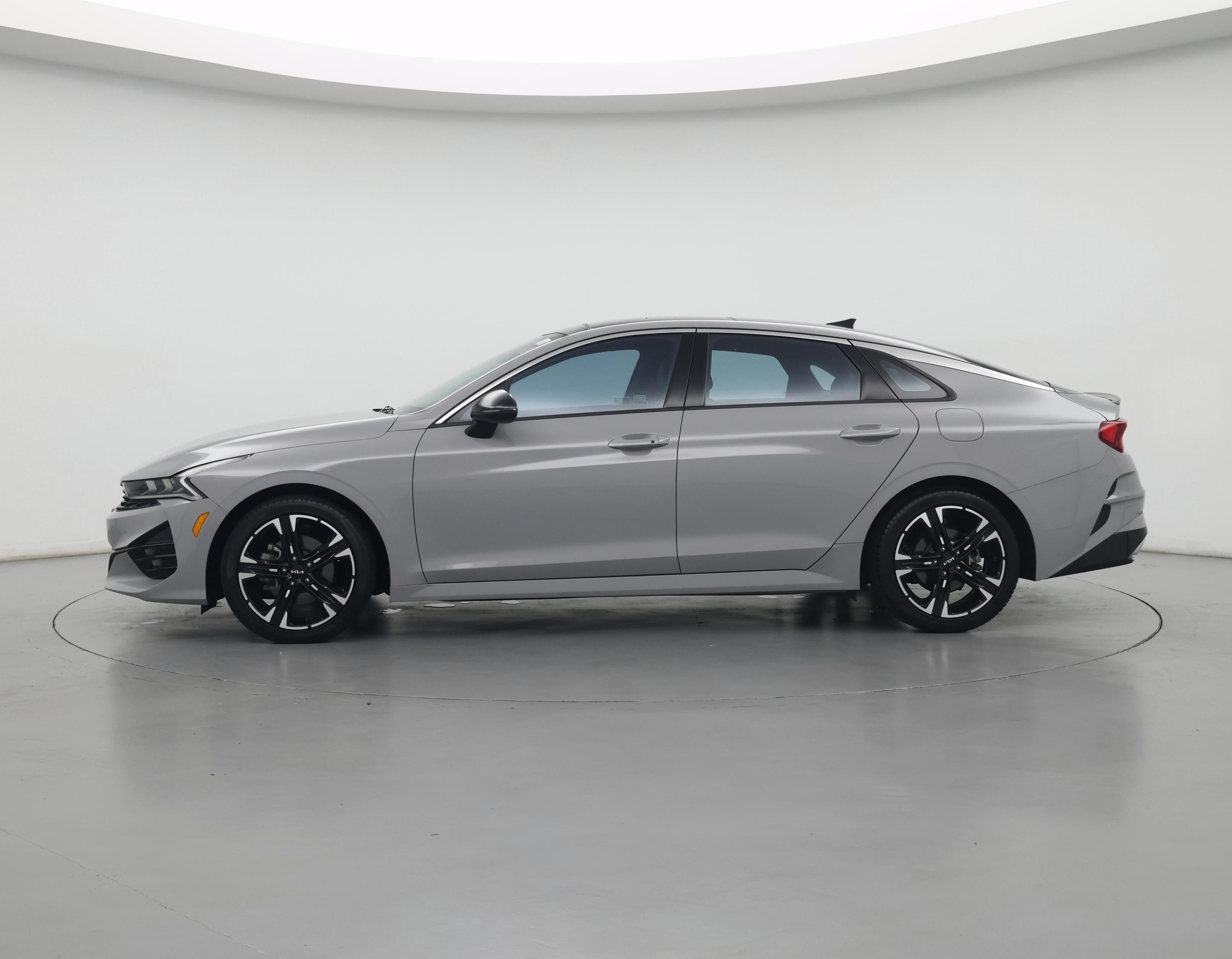 Thumbnail: 2023 Kia K5 - 3