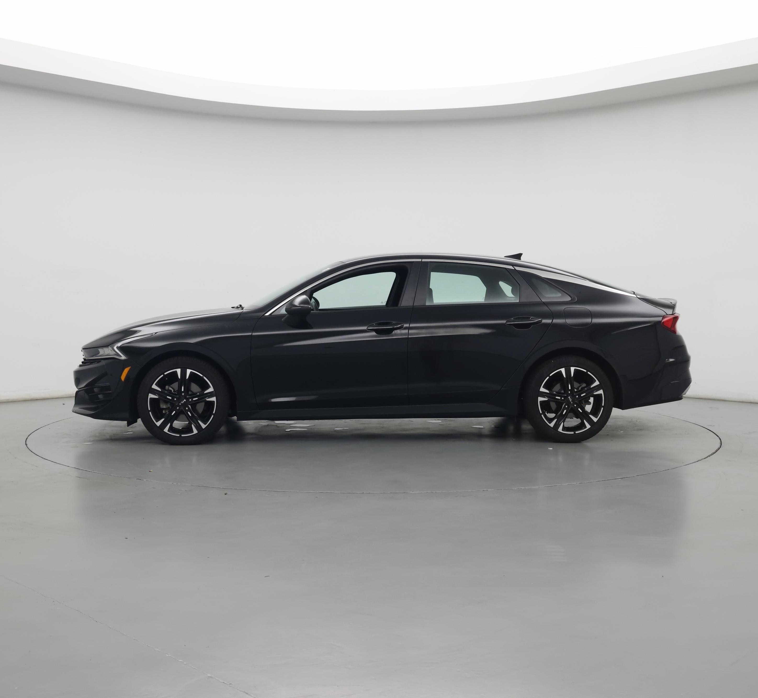 Thumbnail: 2022 Kia K5 - 3
