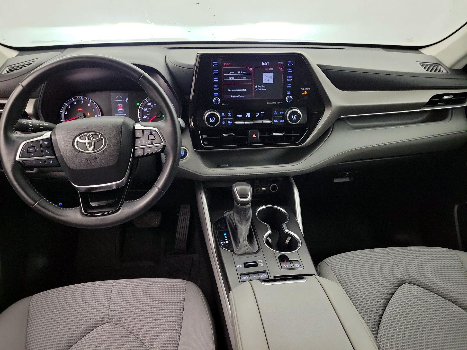 Thumbnail: 2021 Toyota Highlander - 9
