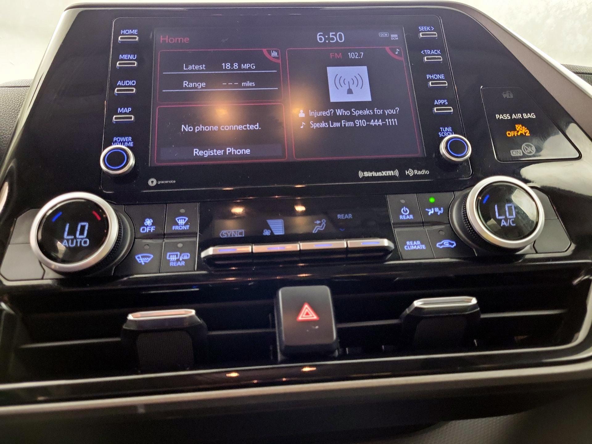 Thumbnail: 2021 Toyota Highlander - 15