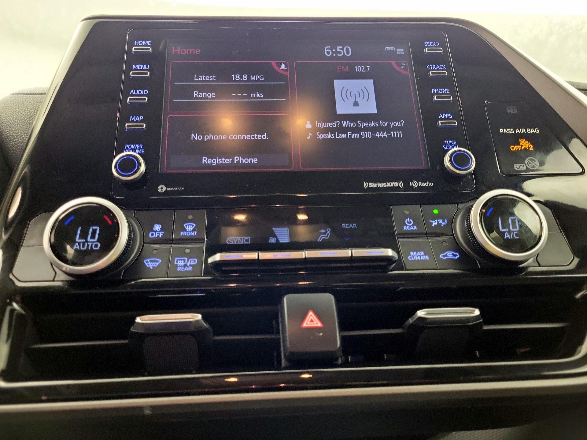 Thumbnail: 2021 Toyota Highlander - 16