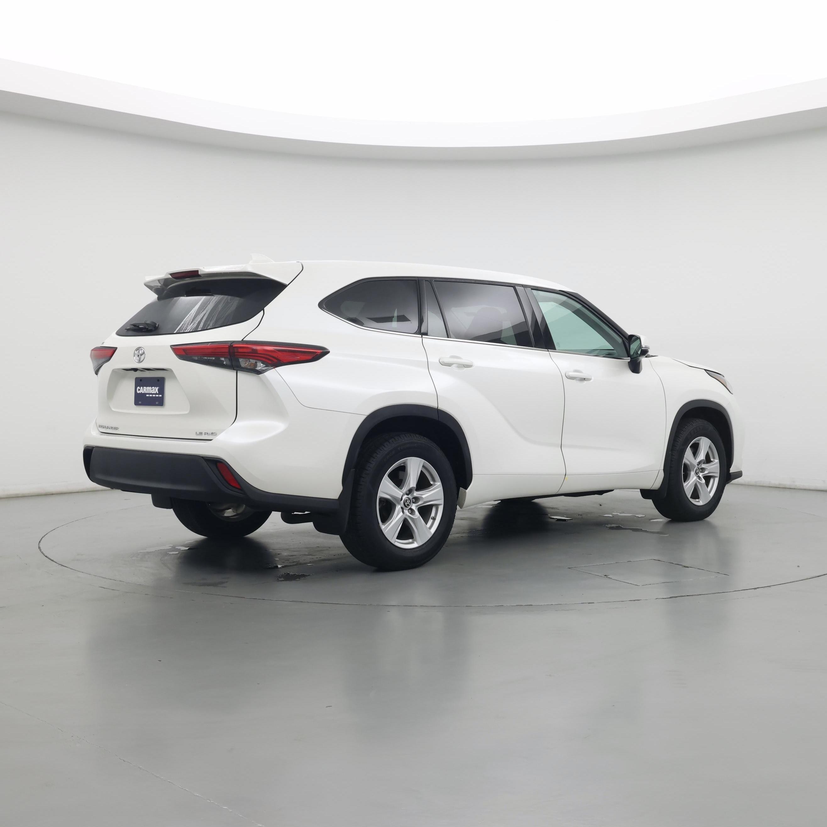 Thumbnail: 2021 Toyota Highlander - 7