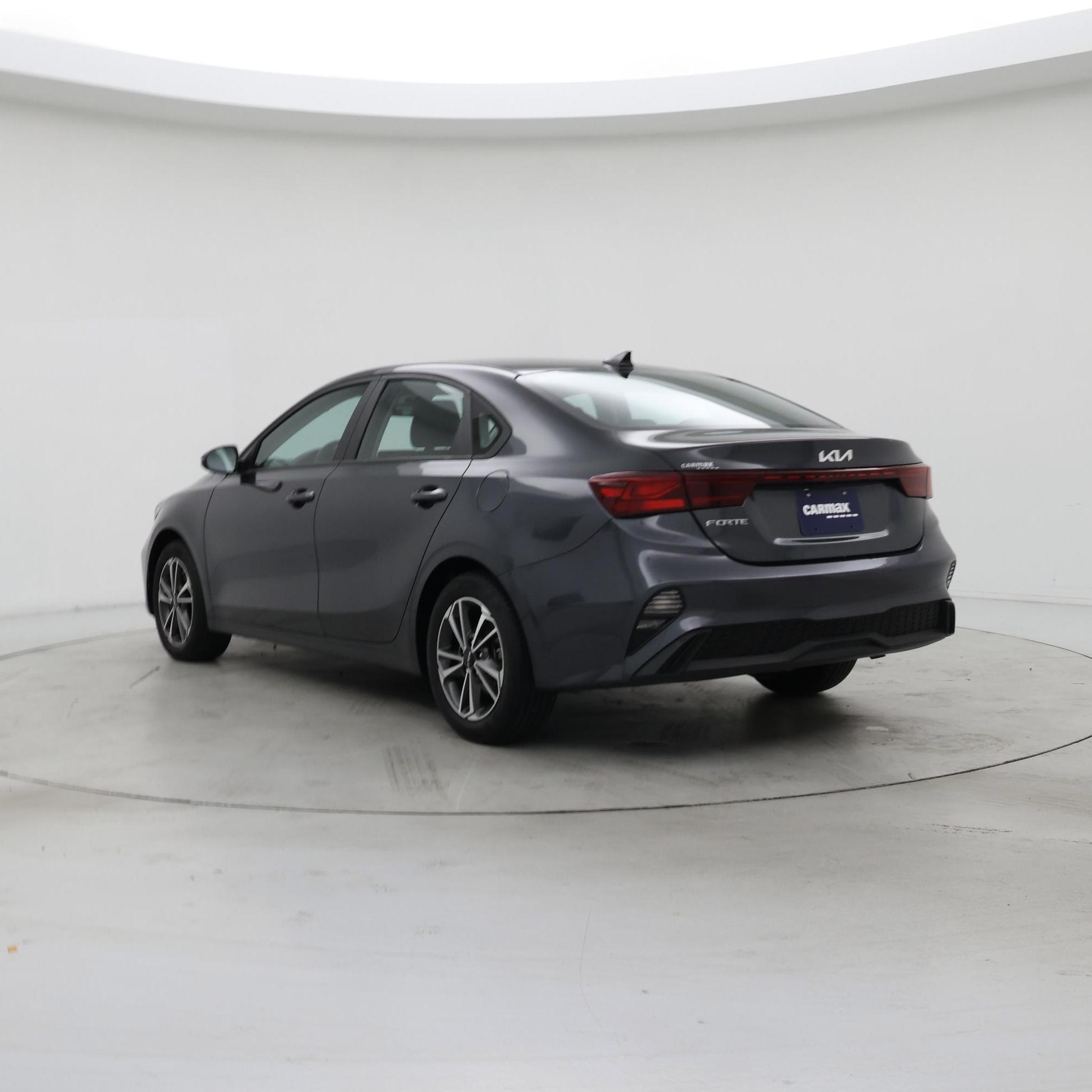 Thumbnail: 2023 Kia Forte - 2