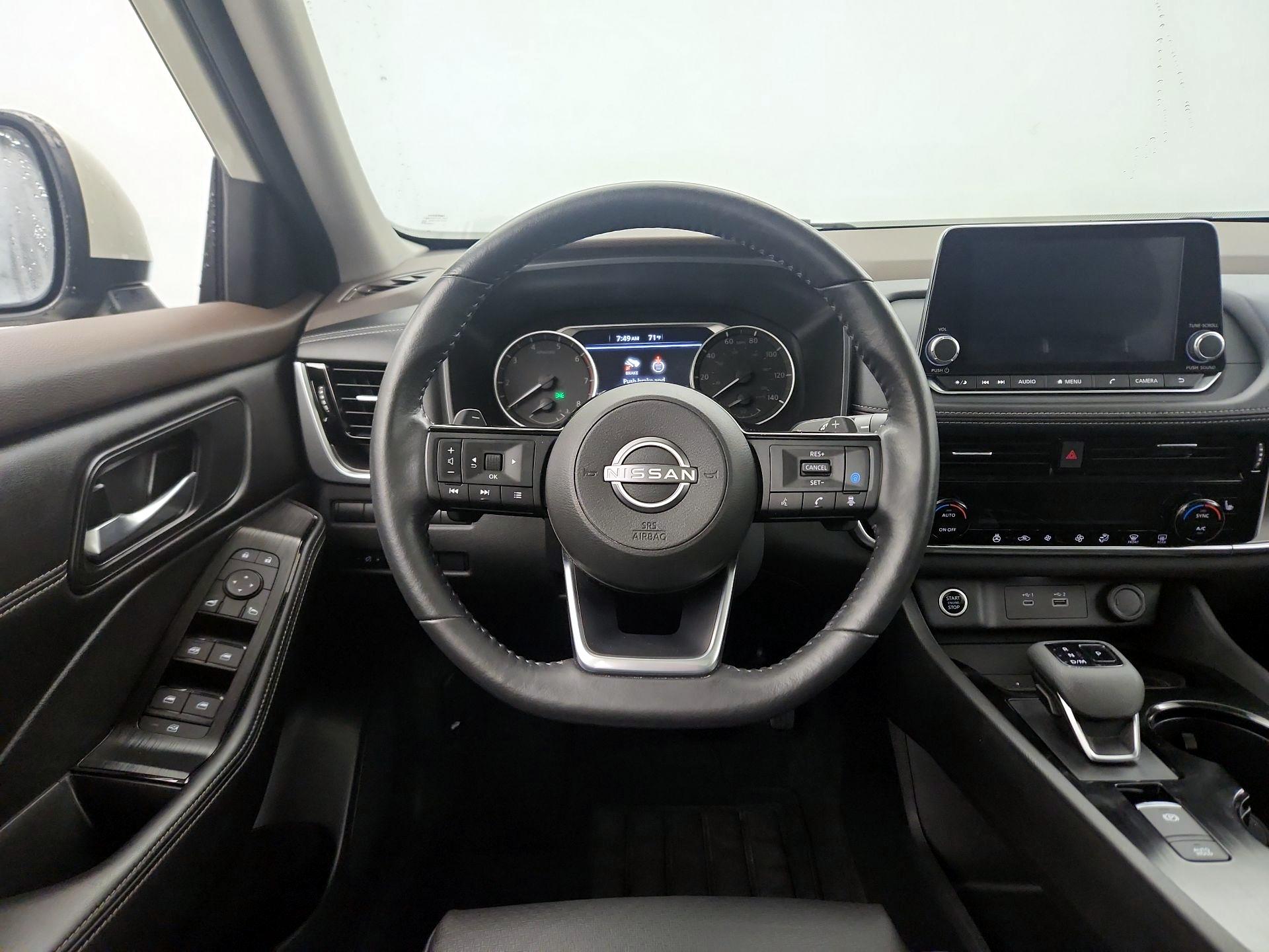 Thumbnail: 2022 Nissan Rogue - 10