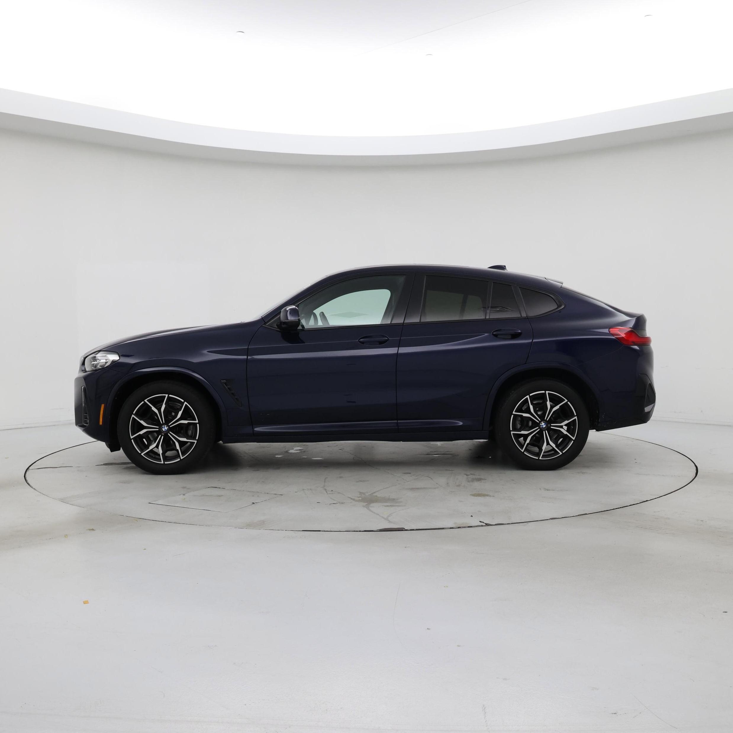 Thumbnail: 2022 BMW X4 - 3