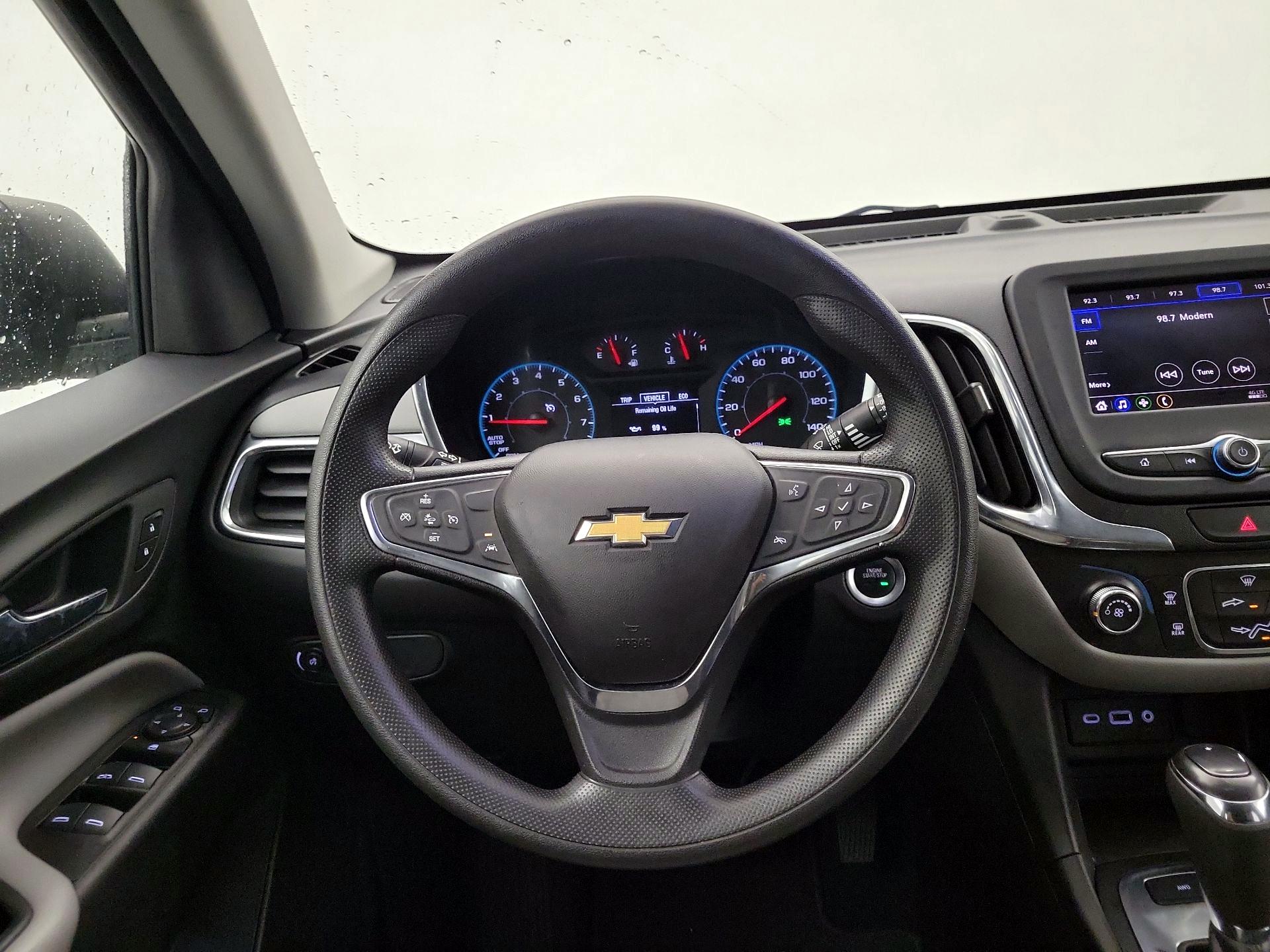 Thumbnail: 2020 Chevrolet Equinox - 10