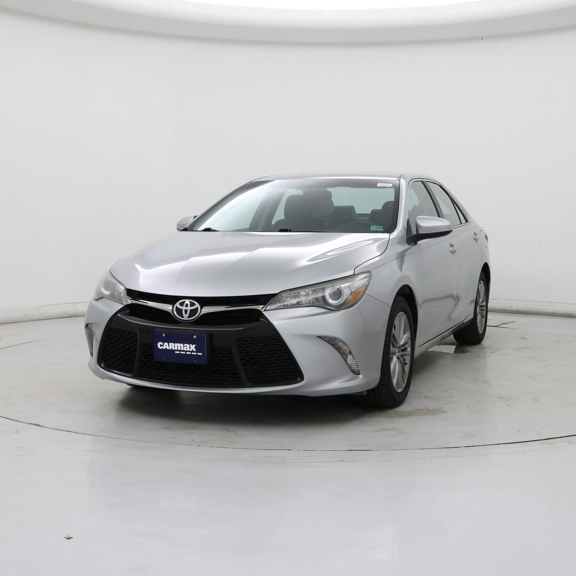 Thumbnail: 2015 Toyota Camry - 4
