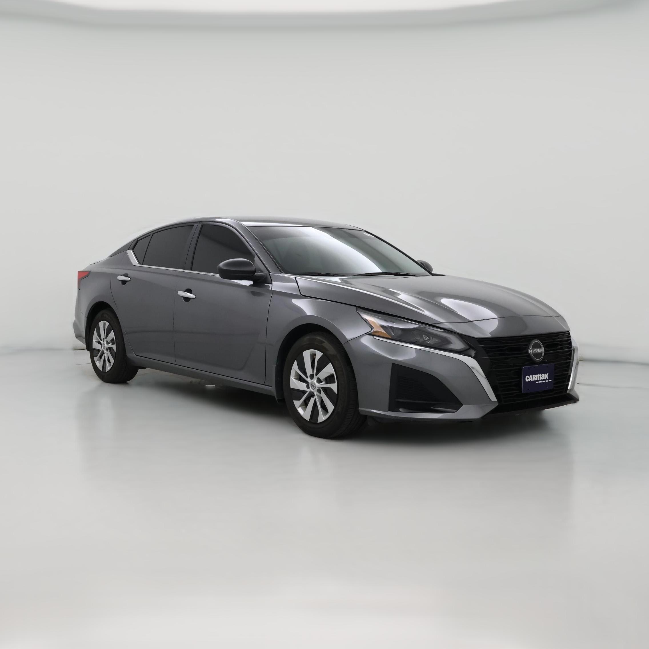 Thumbnail: 2024 Nissan Altima - 1