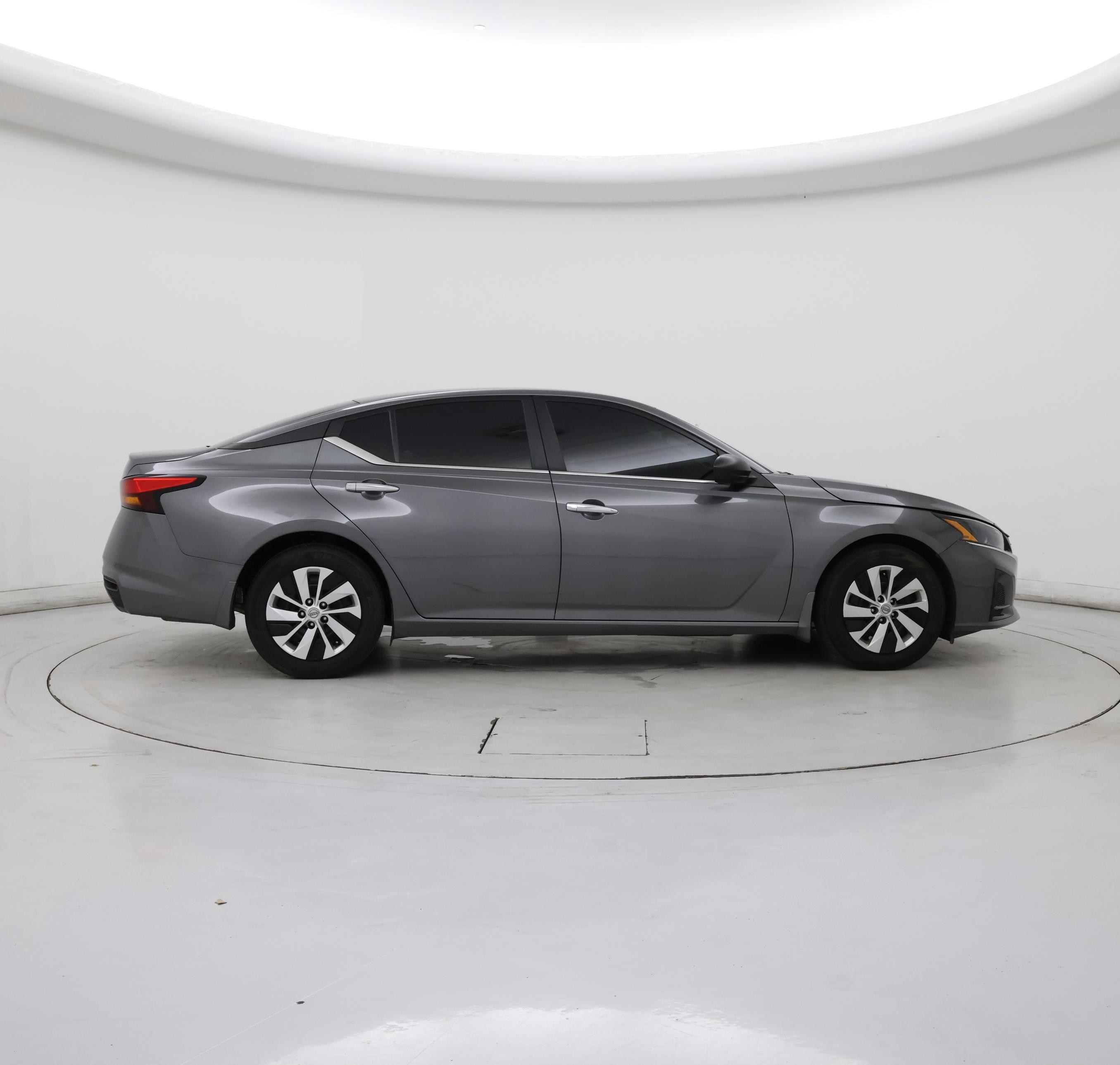 Thumbnail: 2024 Nissan Altima - 7