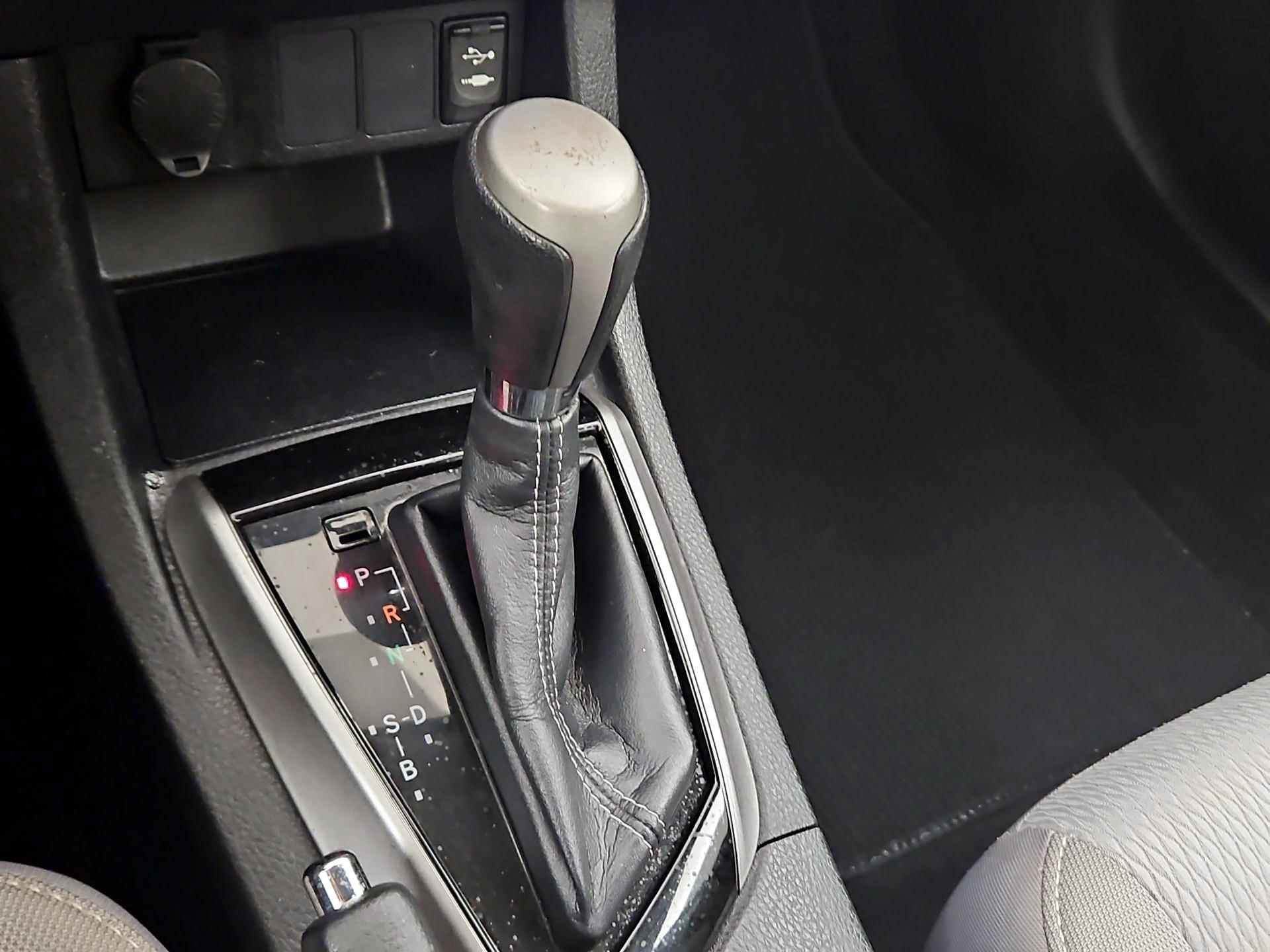 Thumbnail: 2016 Toyota Corolla - 17
