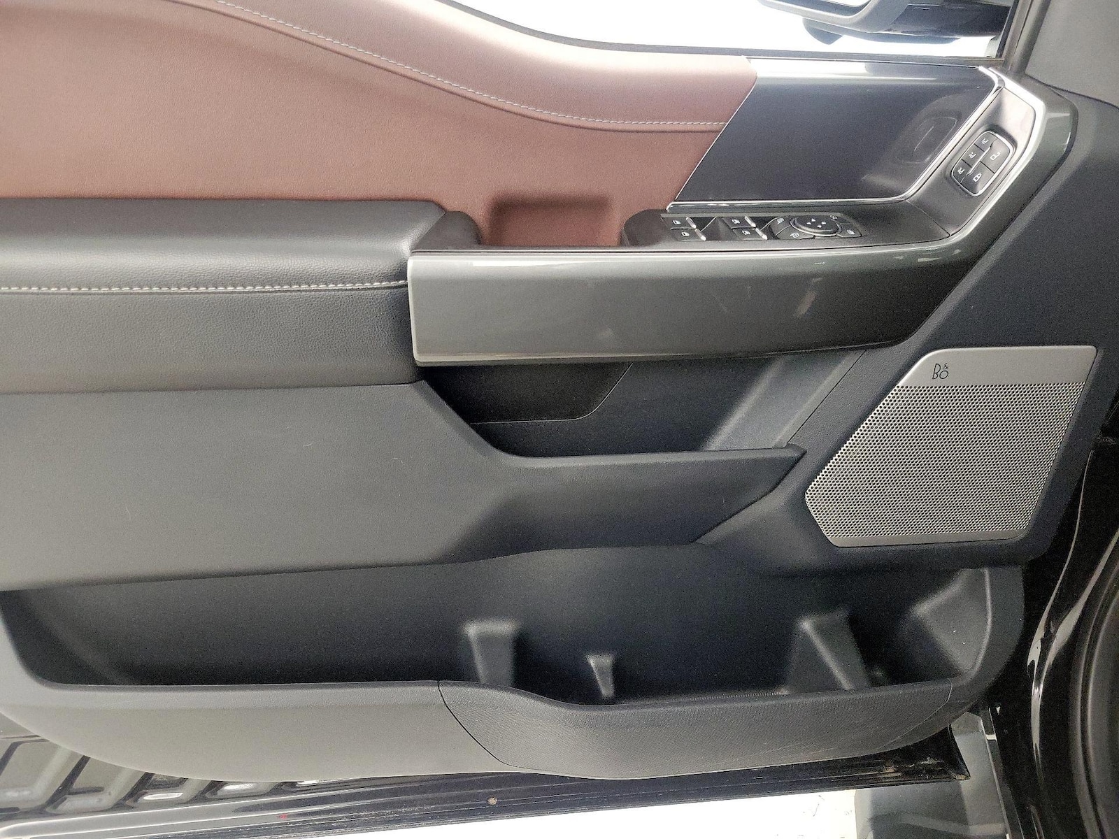 2022 Ford F-150 Lariat - Photo 13