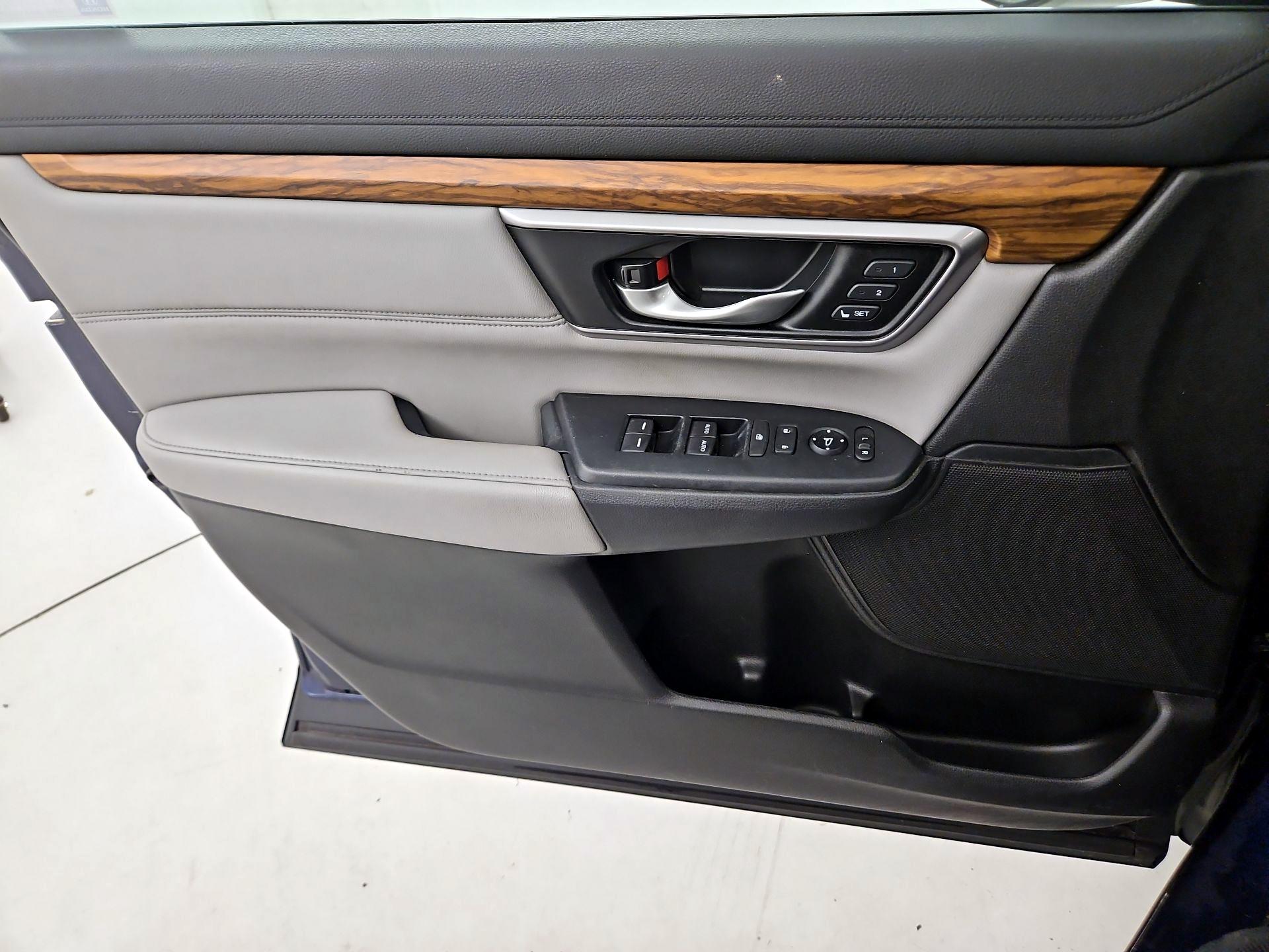 Thumbnail: 2018 Honda CR-V - 12