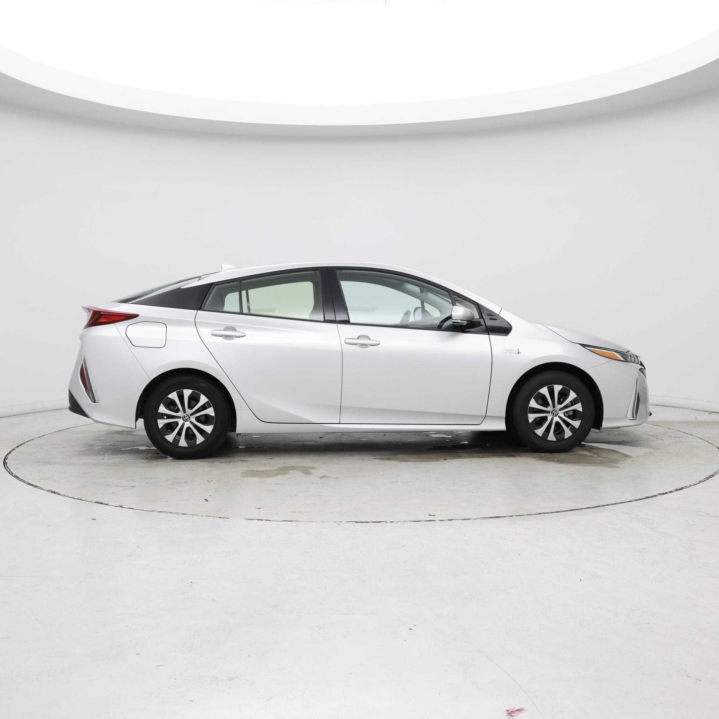 Thumbnail: 2020 Toyota Prius Prime - 7