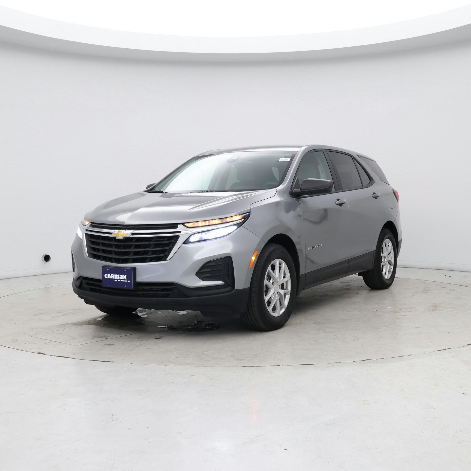 Thumbnail: 2023 Chevrolet Equinox - 4