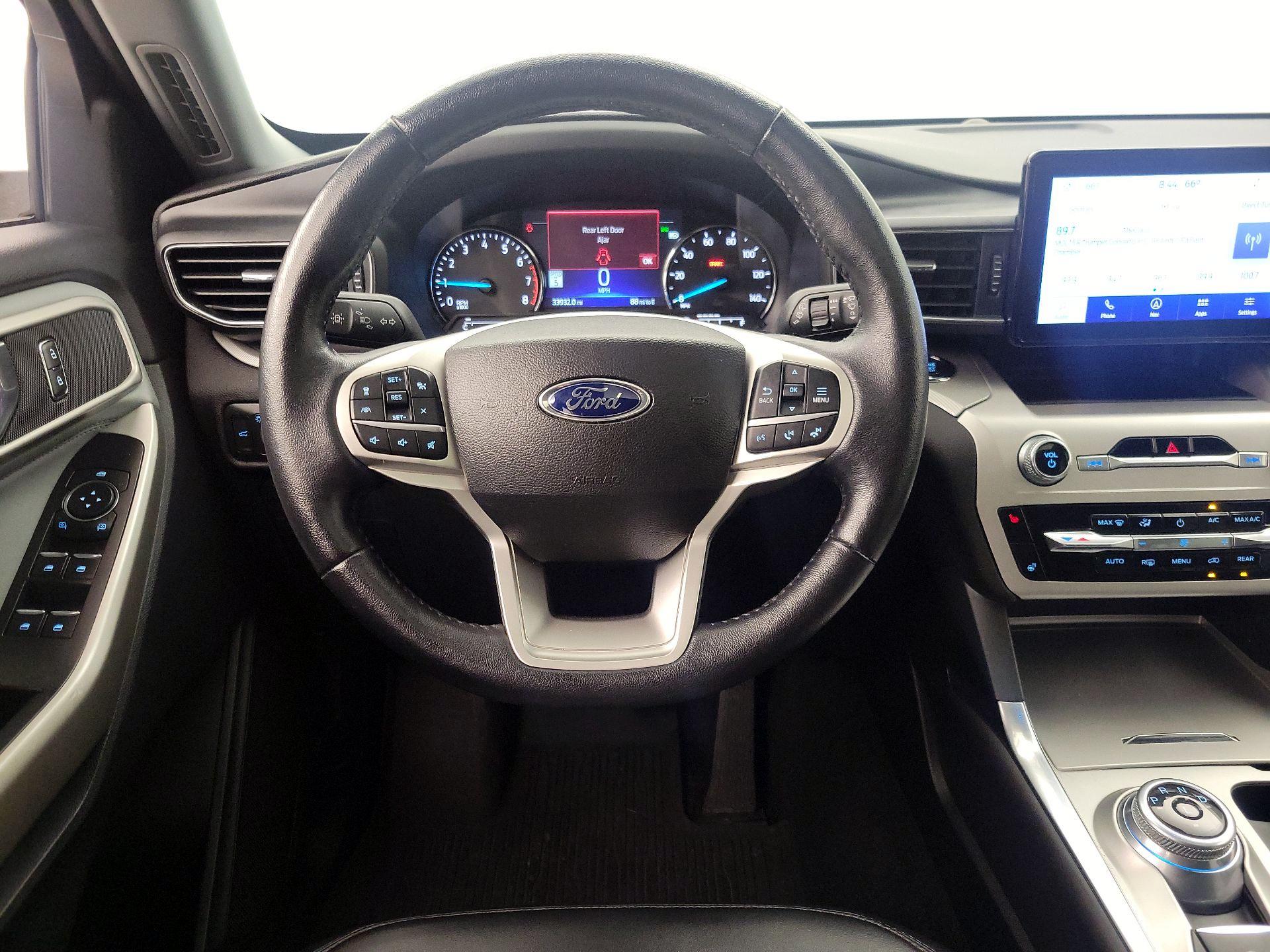 Thumbnail: 2022 Ford Explorer - 10