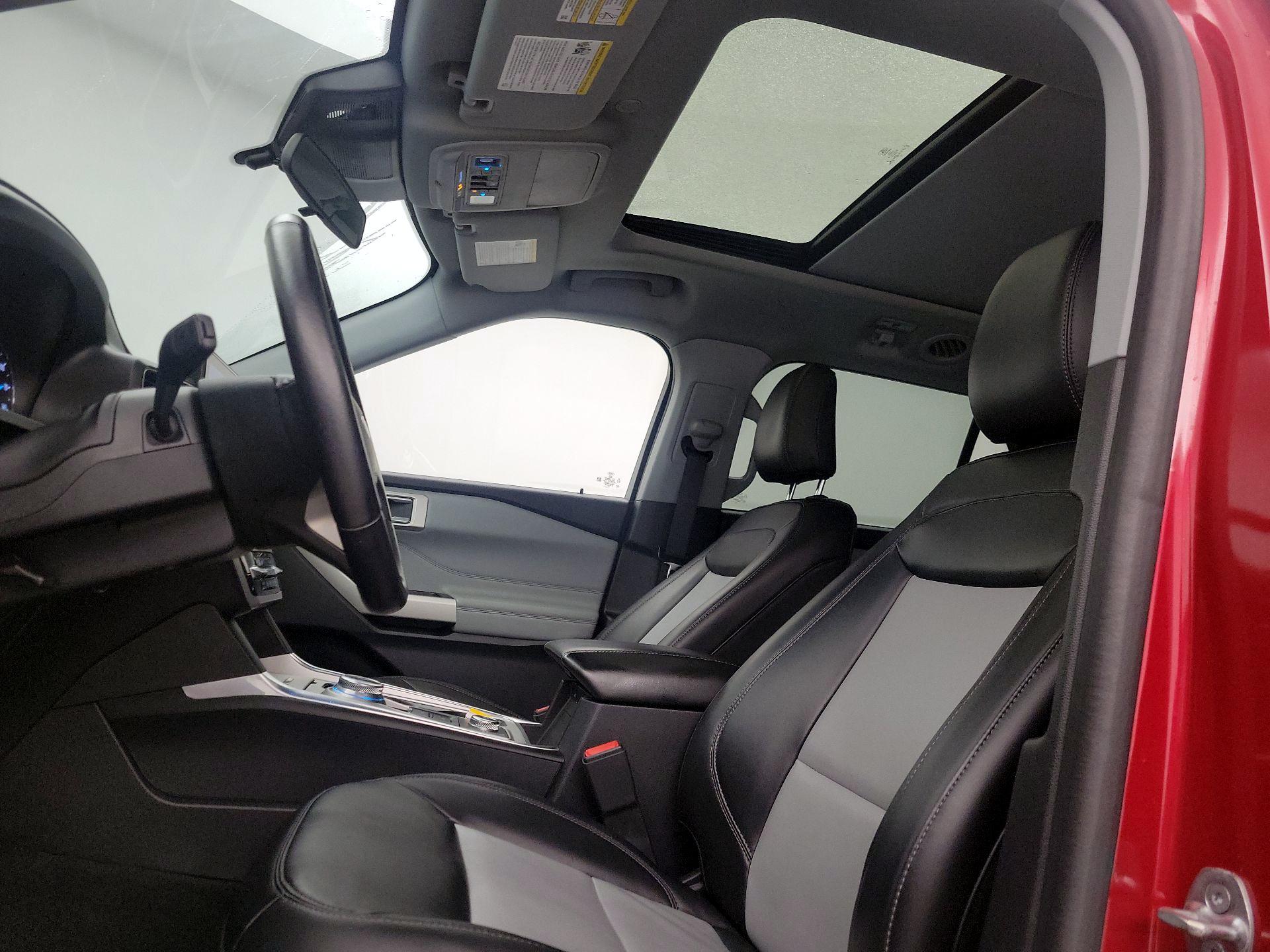 Thumbnail: 2022 Ford Explorer - 19