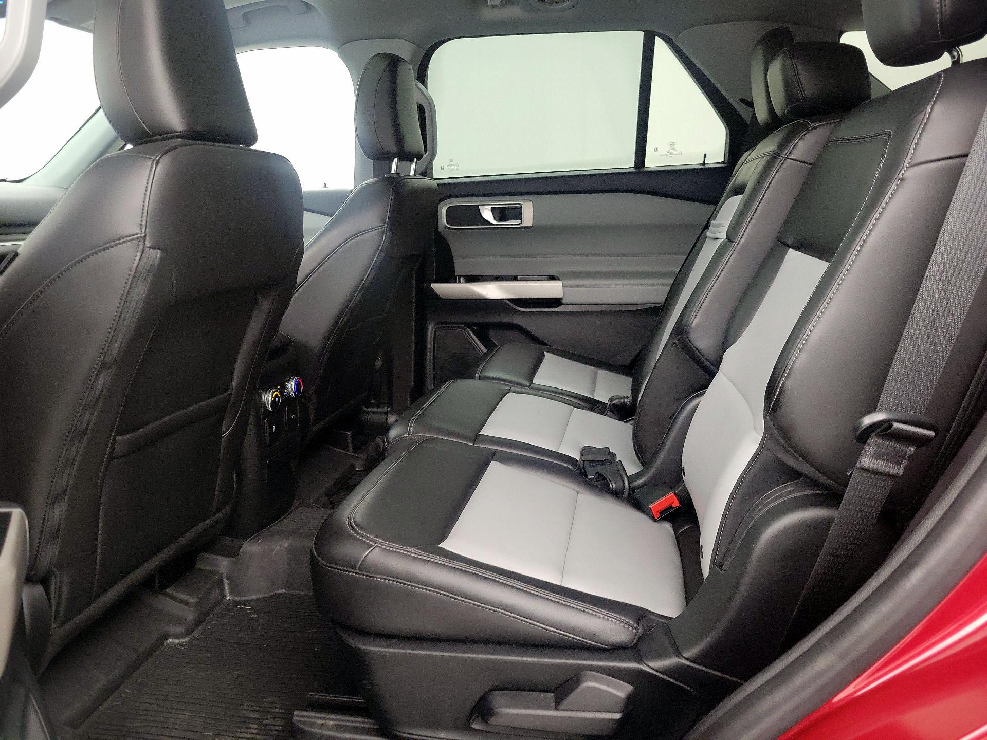 Thumbnail: 2022 Ford Explorer - 20