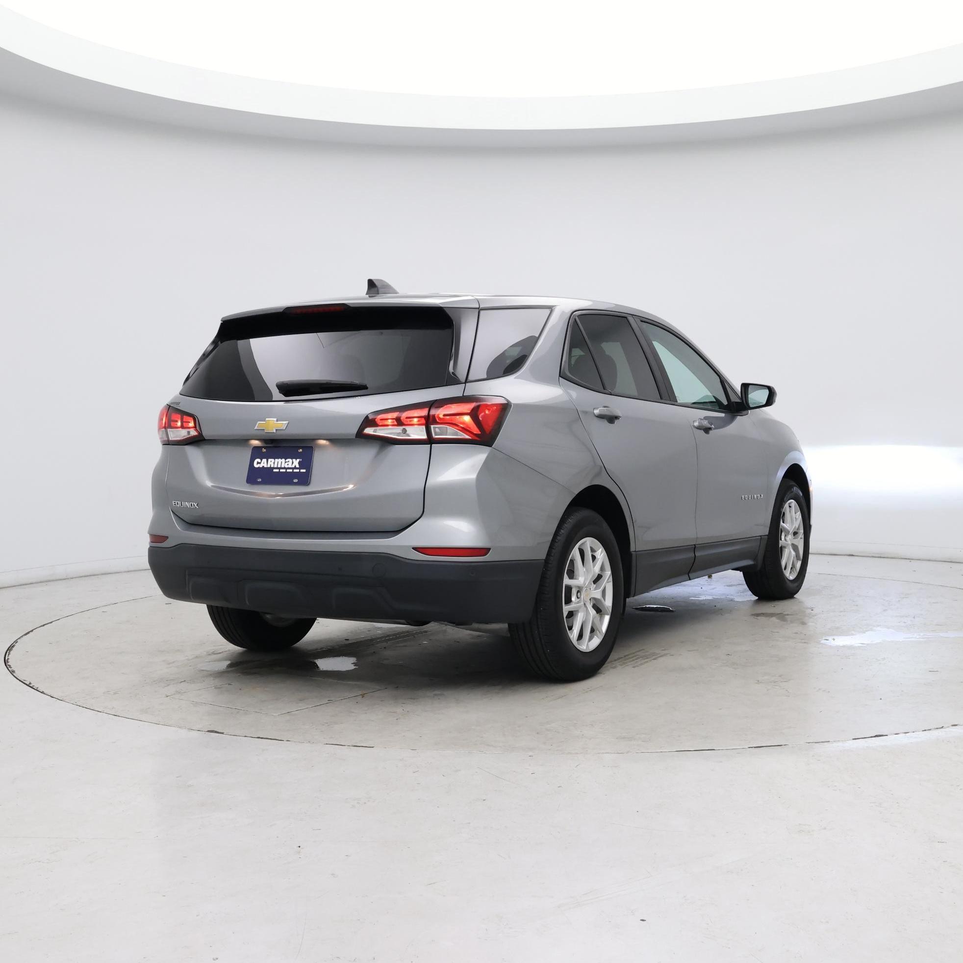 Thumbnail: 2023 Chevrolet Equinox - 8