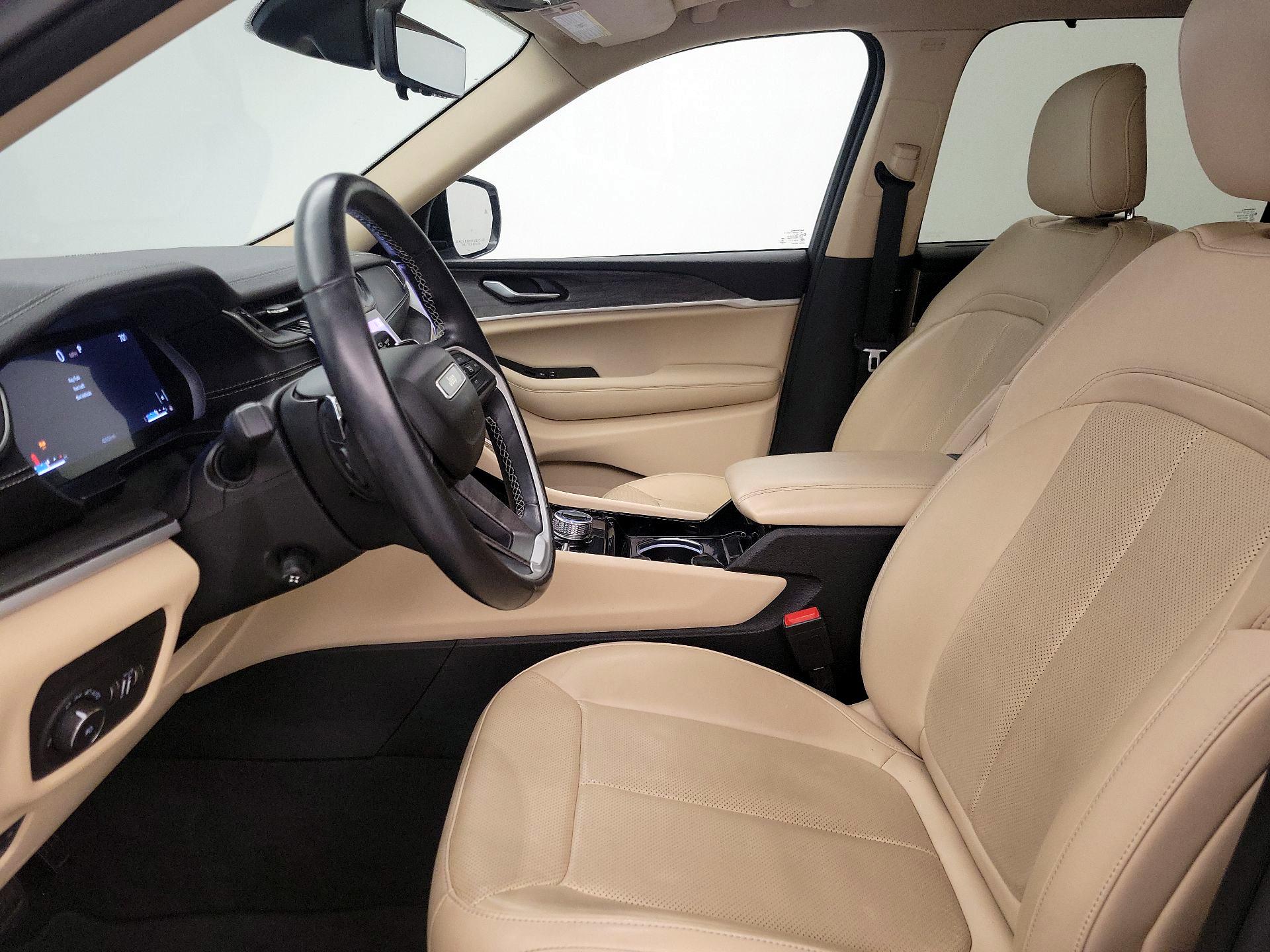 Thumbnail: 2021 Jeep Grand Cherokee L - 11