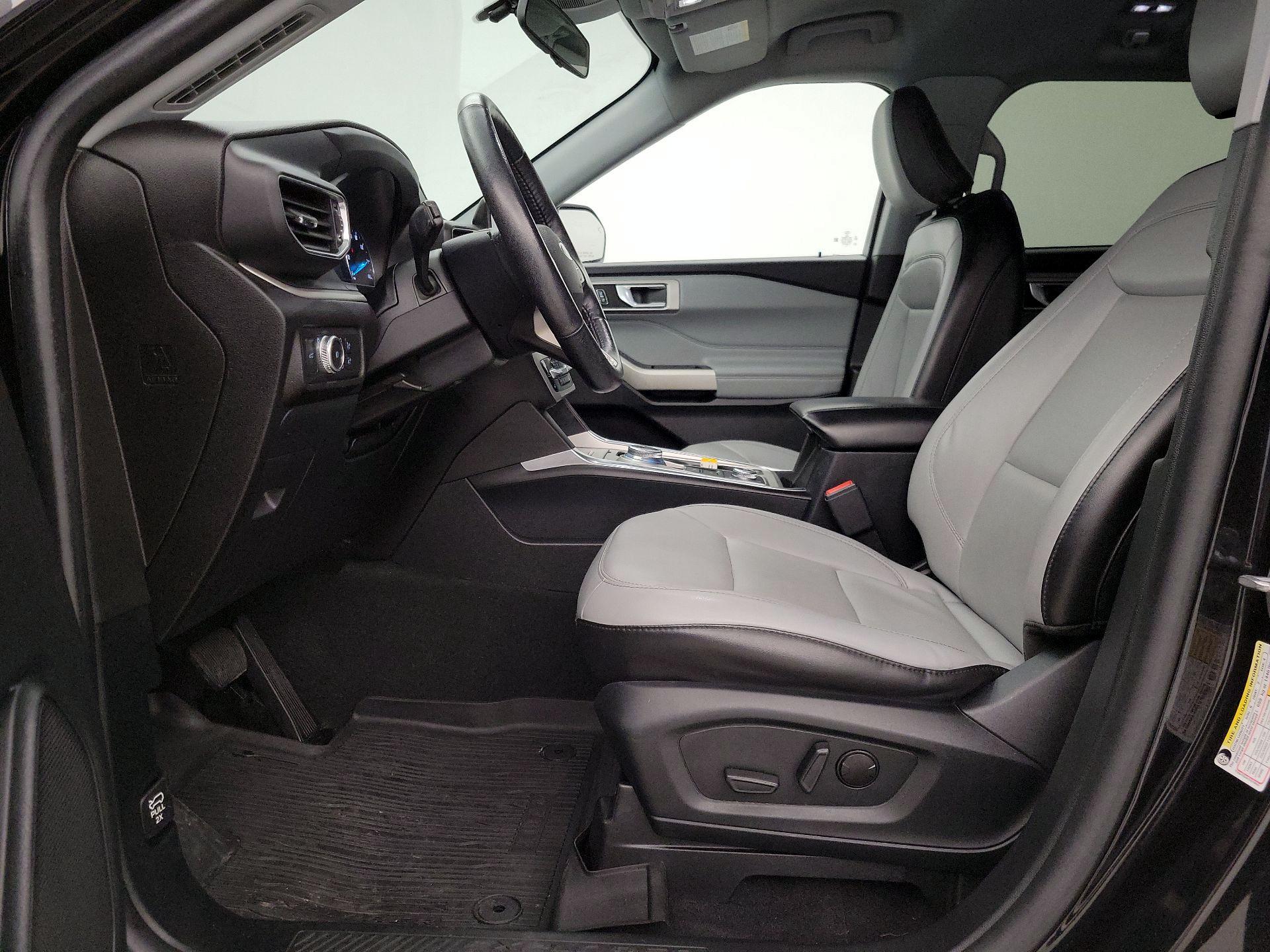 Thumbnail: 2021 Ford Explorer - 11