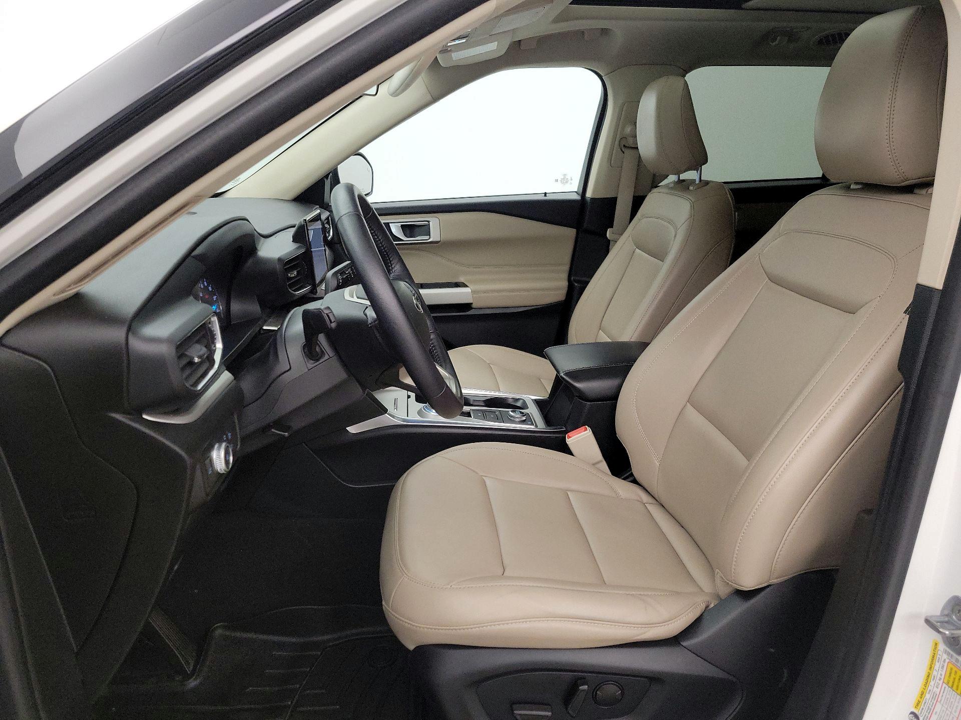 Thumbnail: 2022 Ford Explorer - 11