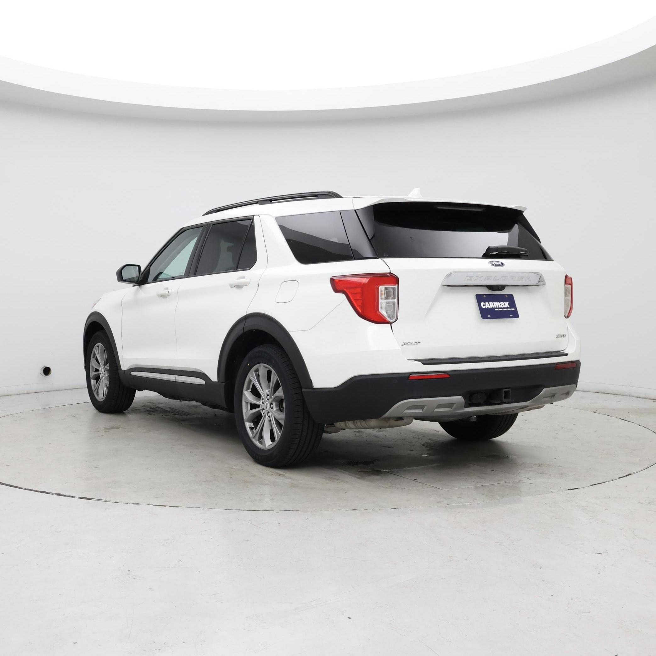 Thumbnail: 2022 Ford Explorer - 2