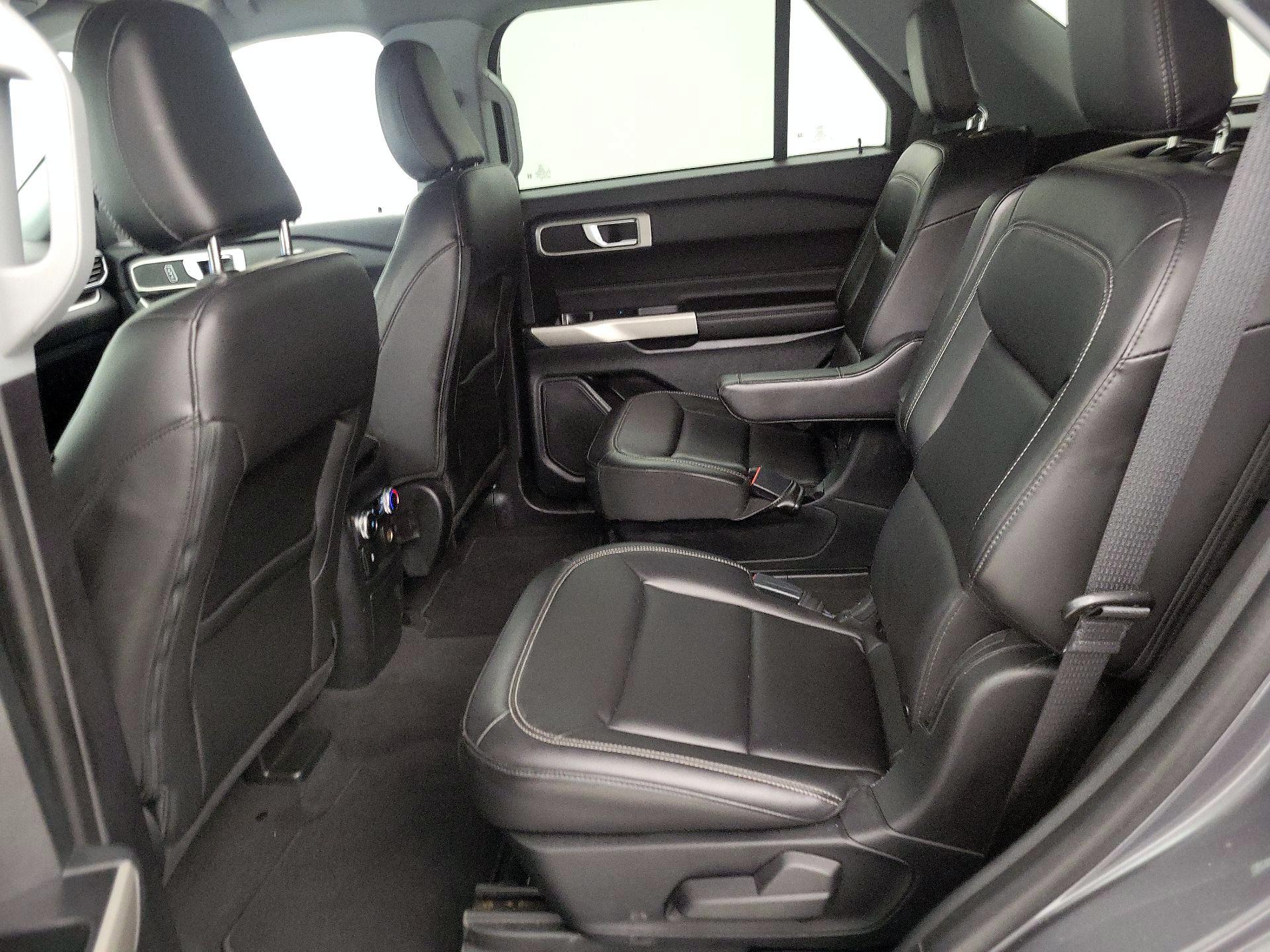 Thumbnail: 2022 Ford Explorer - 20