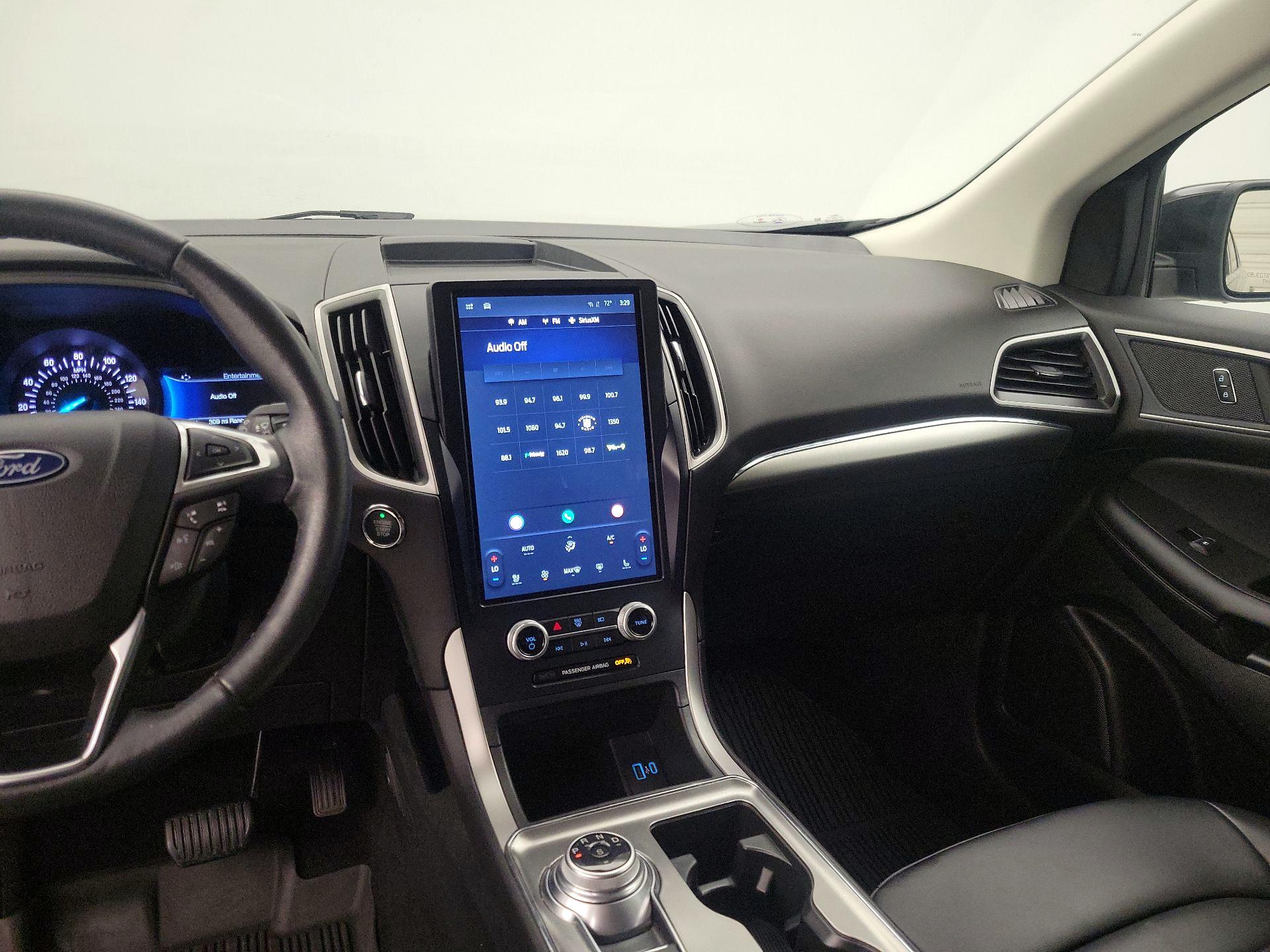 Thumbnail: 2022 Ford Edge - 9
