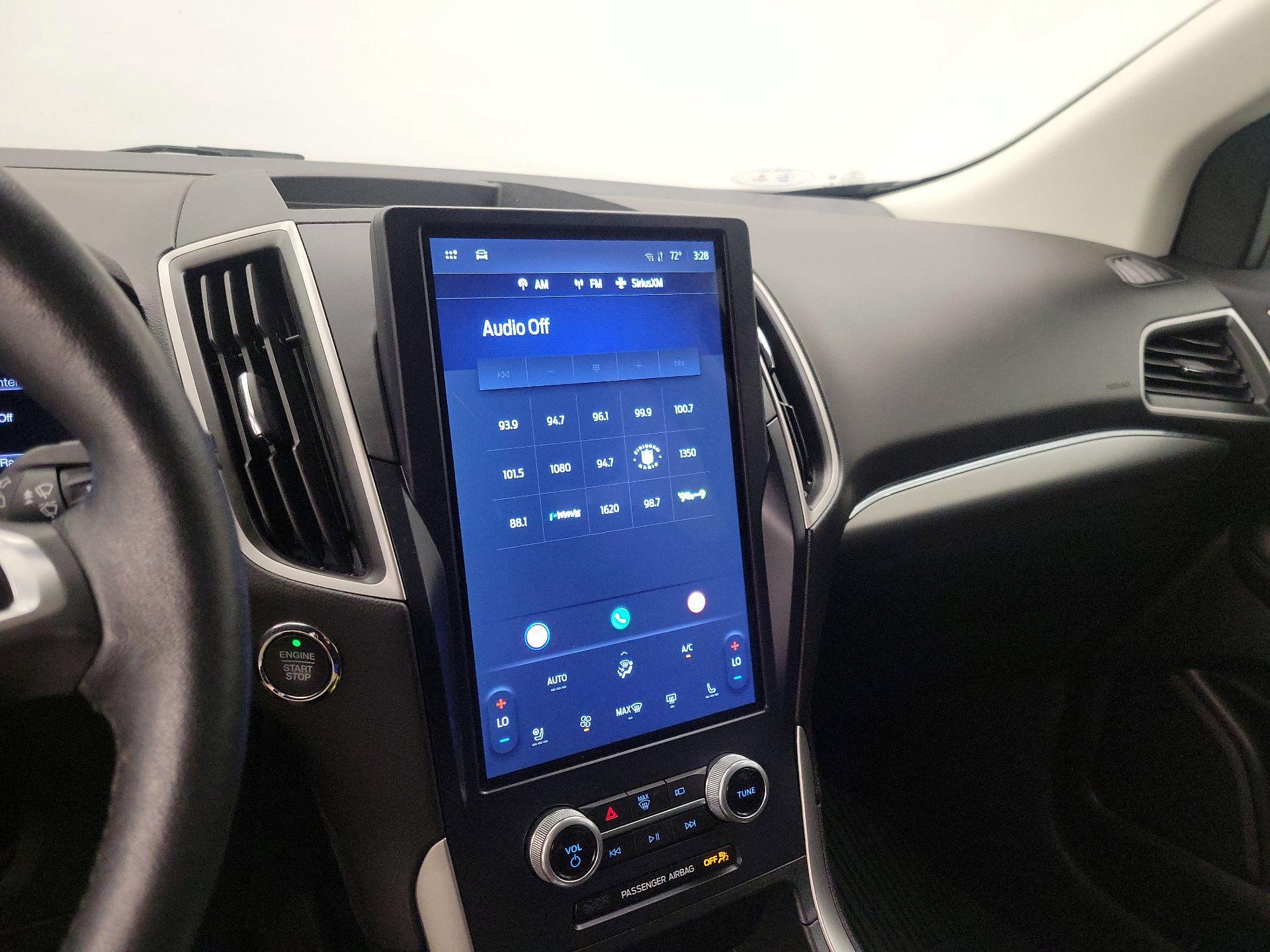 Thumbnail: 2022 Ford Edge - 15