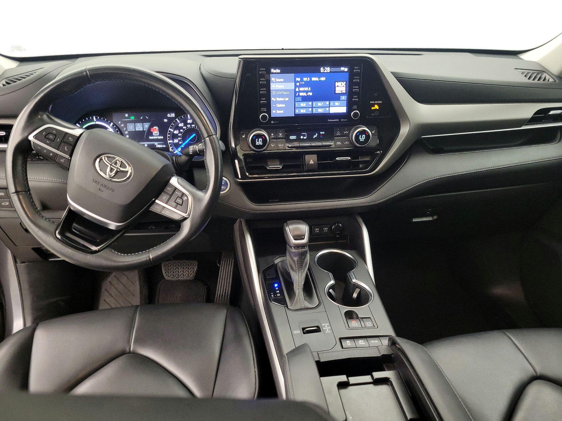 Thumbnail: 2021 Toyota Highlander - 9