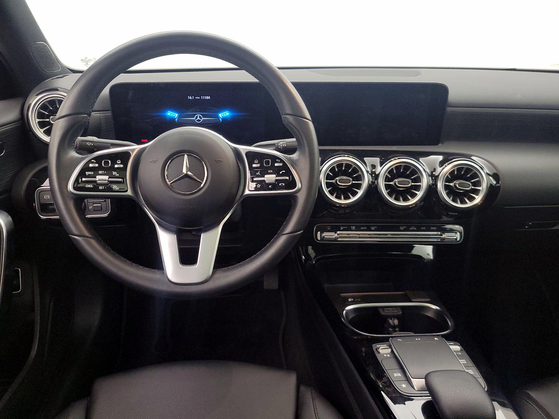 Thumbnail: 2022 Mercedes-Benz A-Class - 10