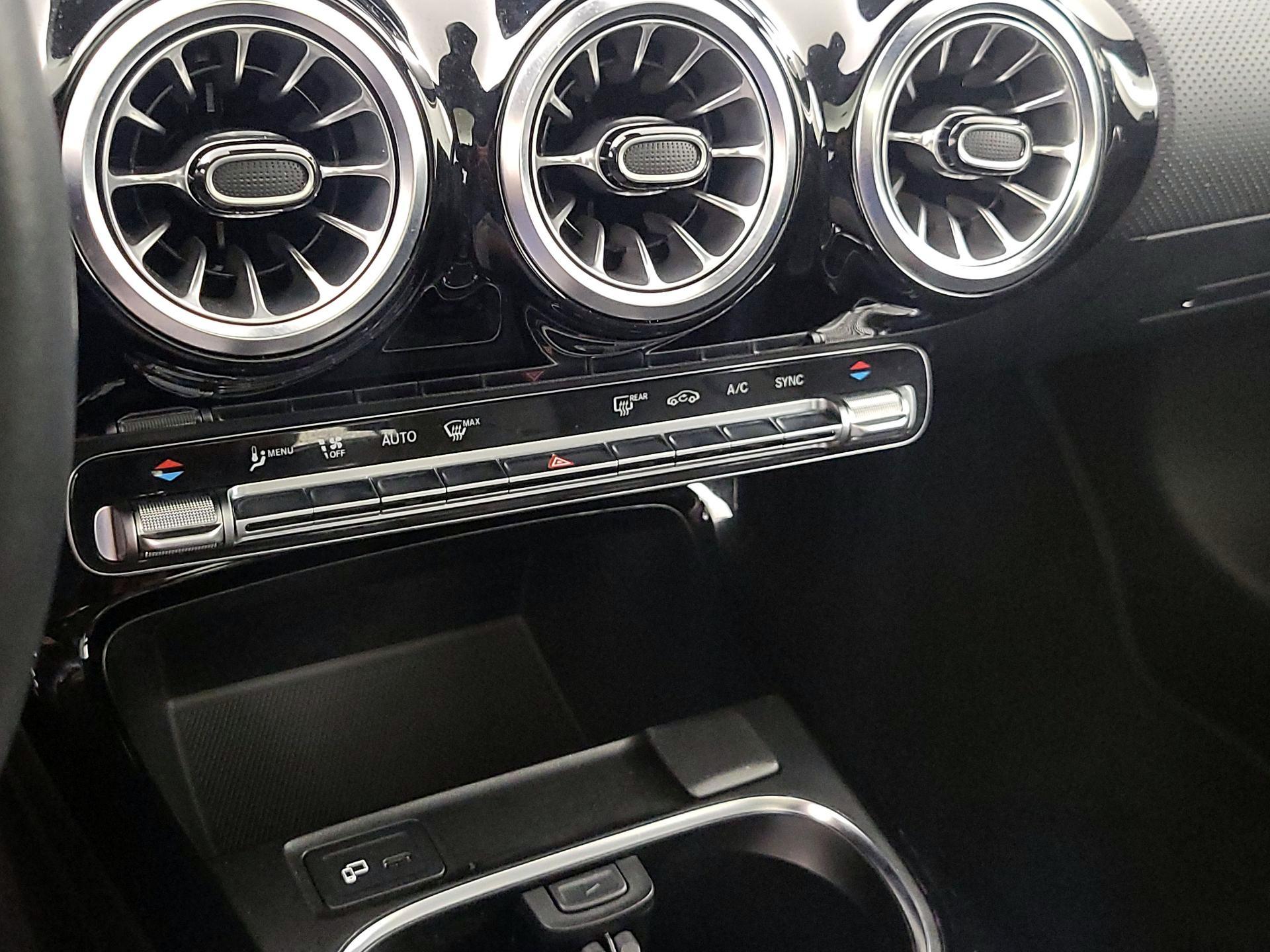 Thumbnail: 2022 Mercedes-Benz A-Class - 17
