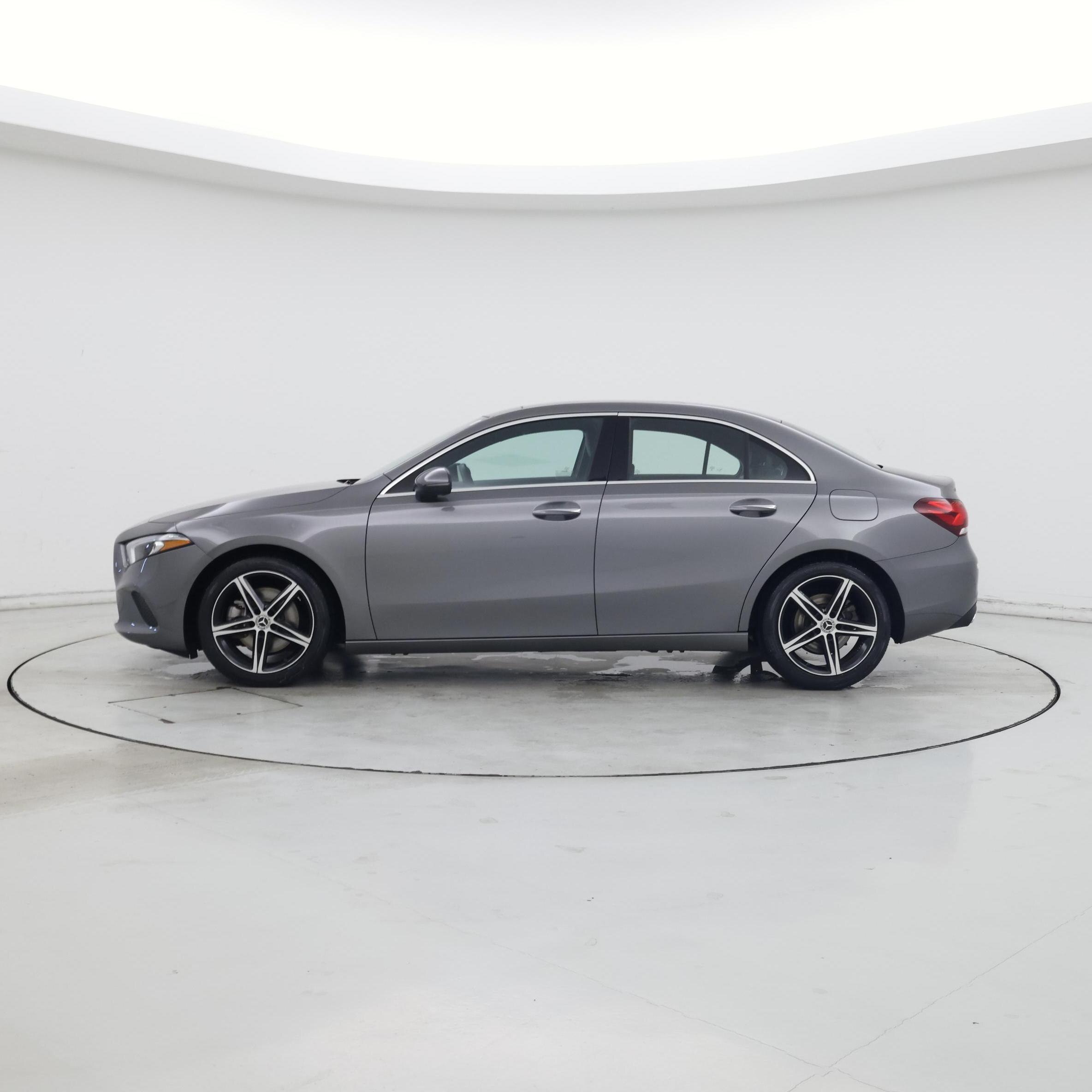 Thumbnail: 2022 Mercedes-Benz A-Class - 3