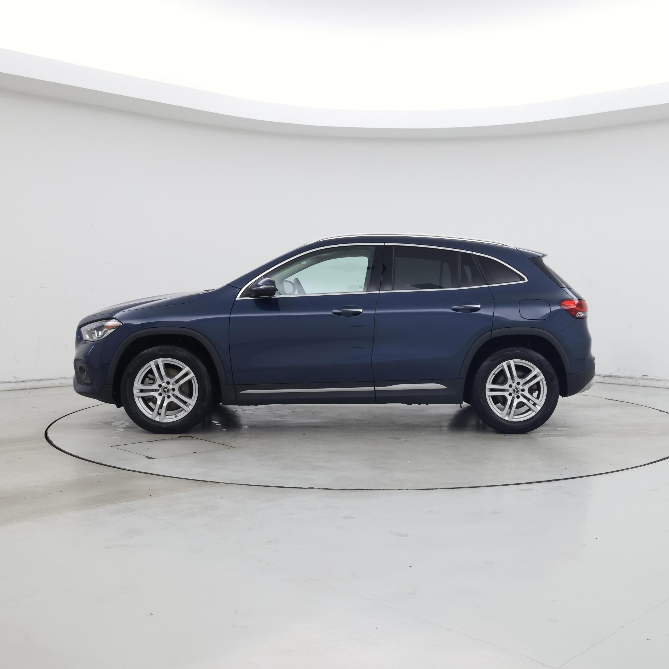 Thumbnail: 2022 Mercedes-Benz GLA - 3