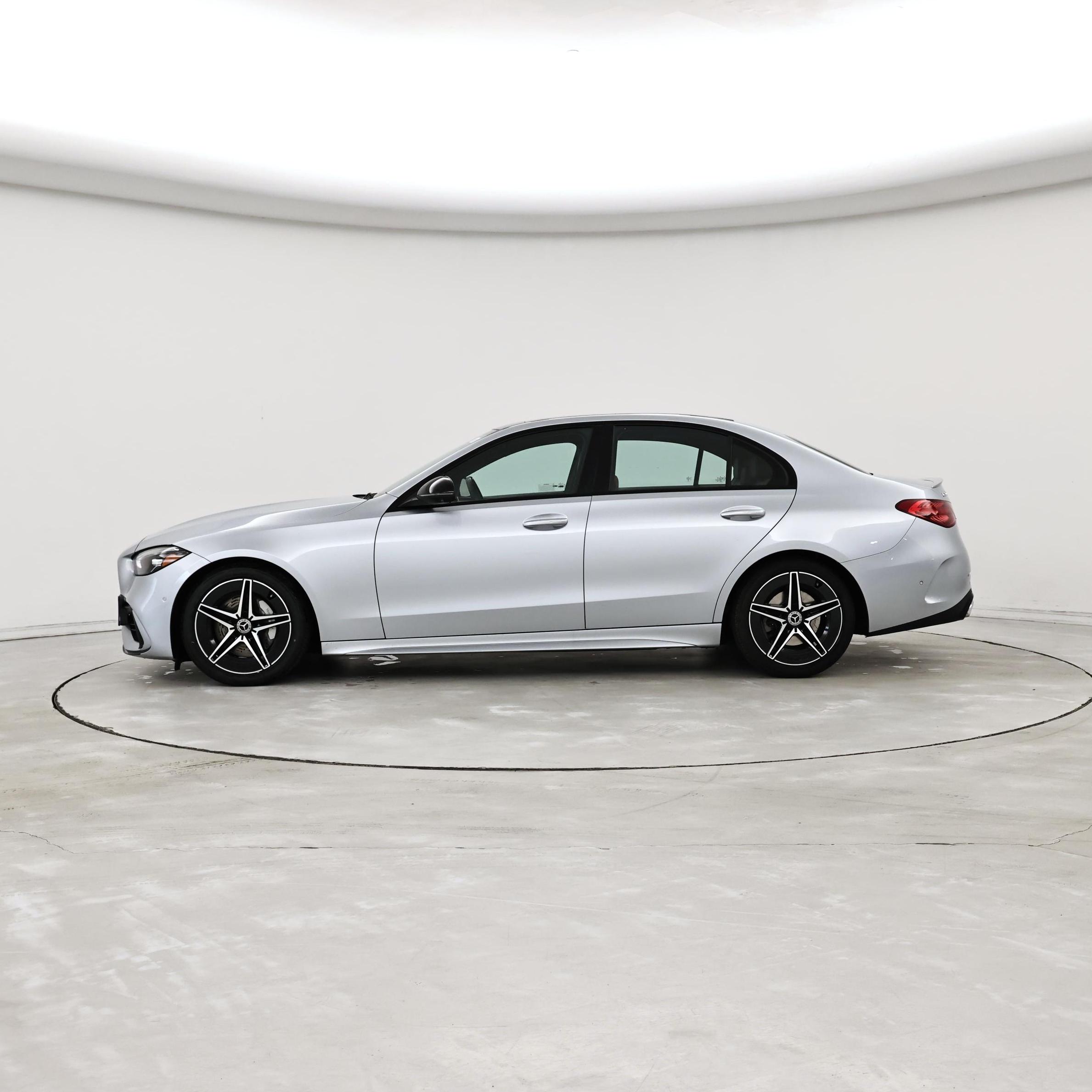 Thumbnail: 2022 Mercedes-Benz C-Class - 3