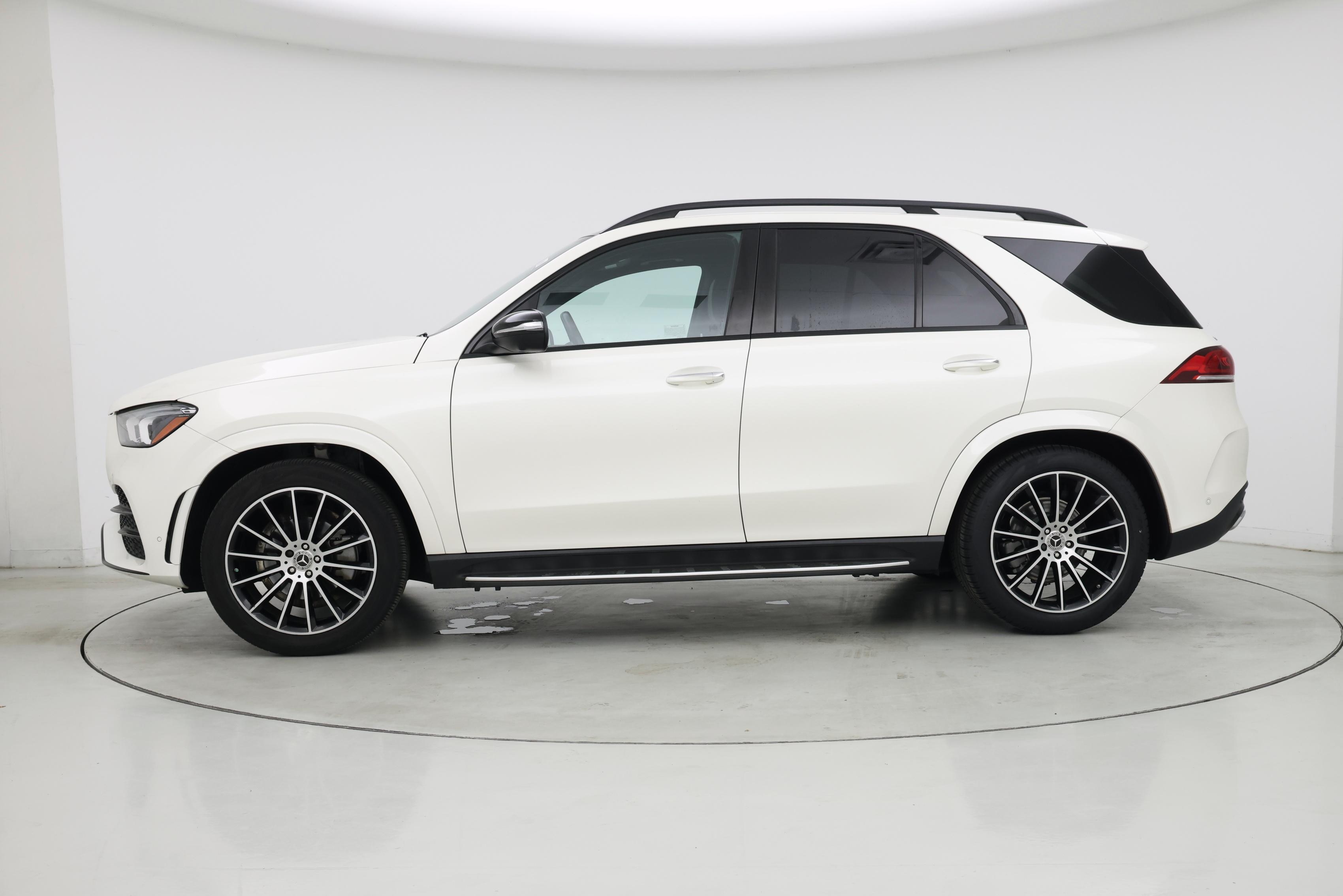 Thumbnail: 2022 Mercedes-Benz GLE - 3