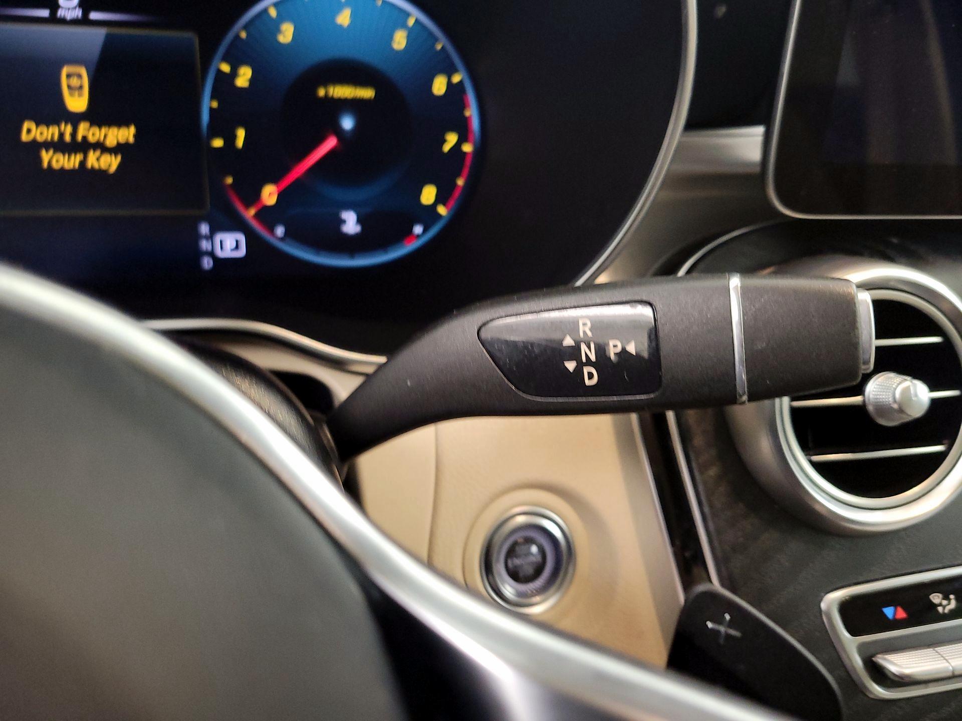 Thumbnail: 2021 Mercedes-Benz GLC - 18