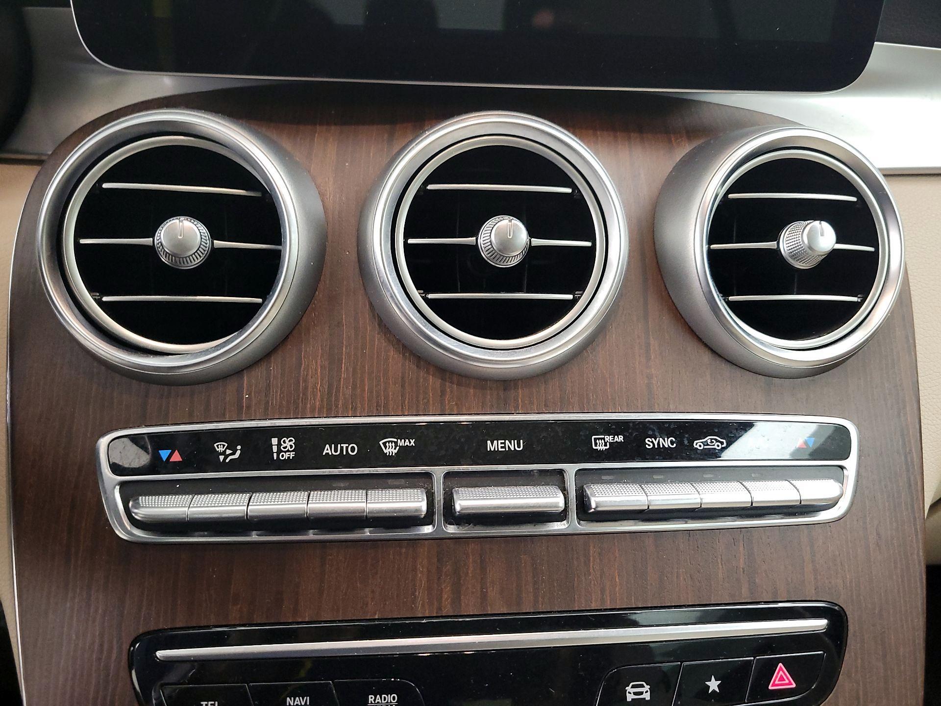 Thumbnail: 2021 Mercedes-Benz GLC - 14