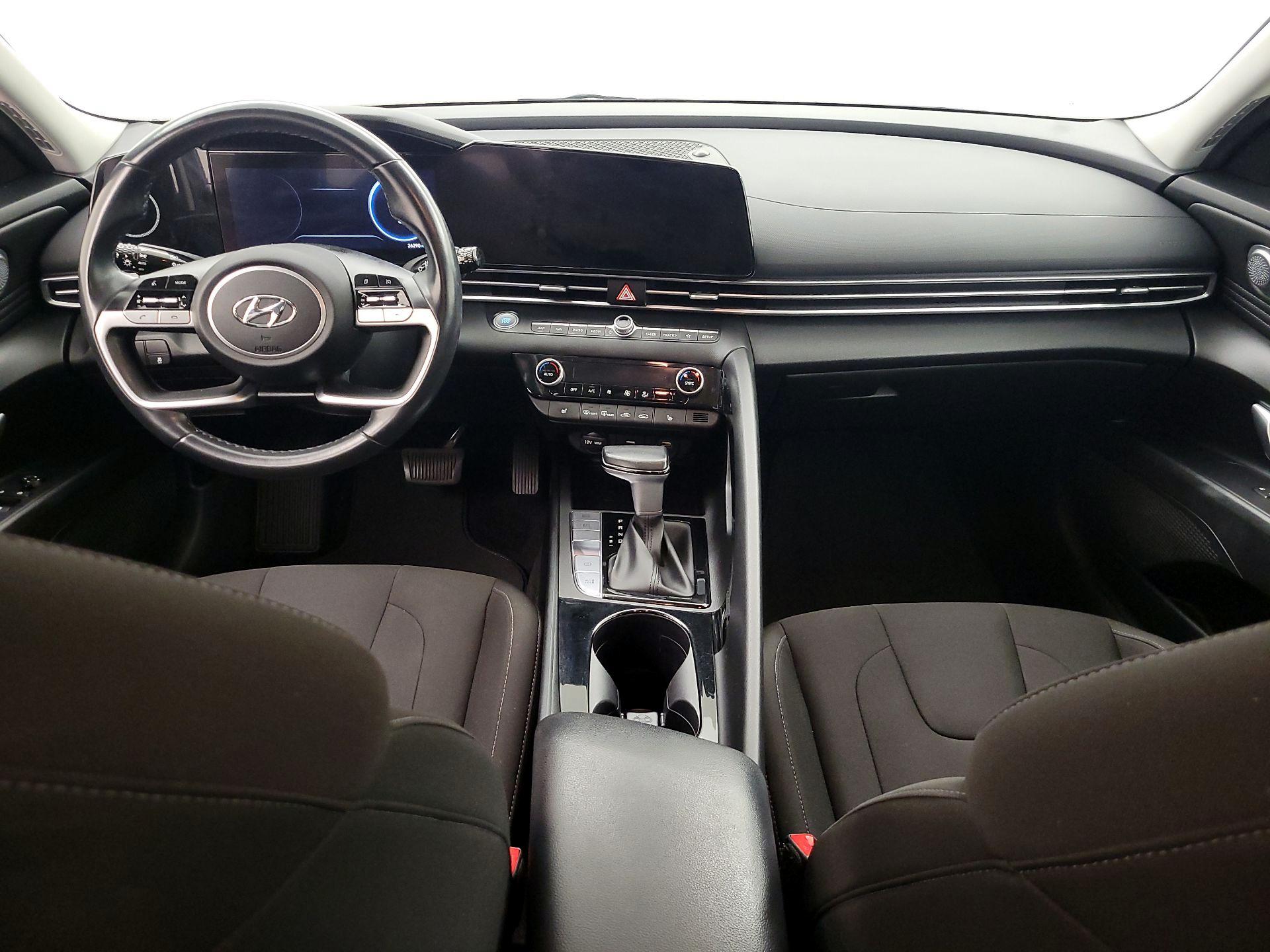 Thumbnail: 2023 Hyundai Elantra - 9