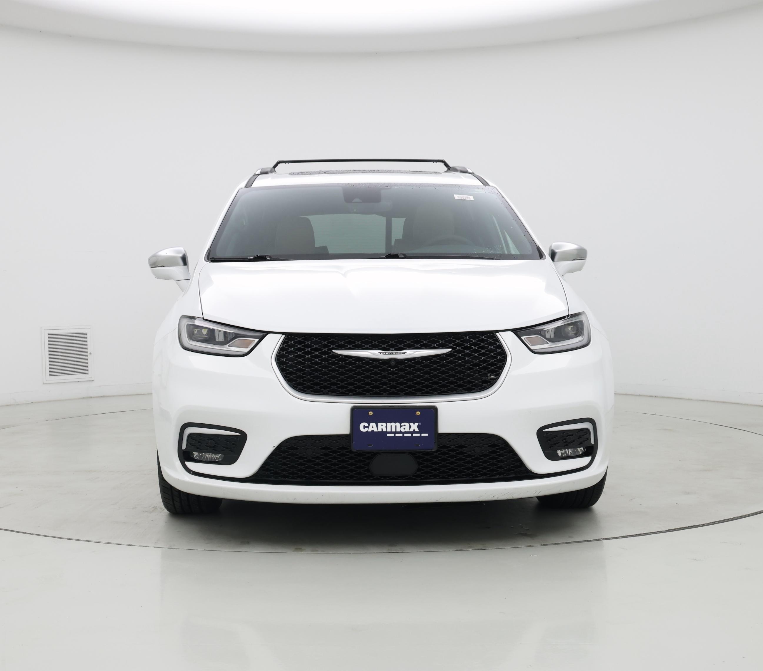 Thumbnail: 2022 Chrysler Pacifica - 5