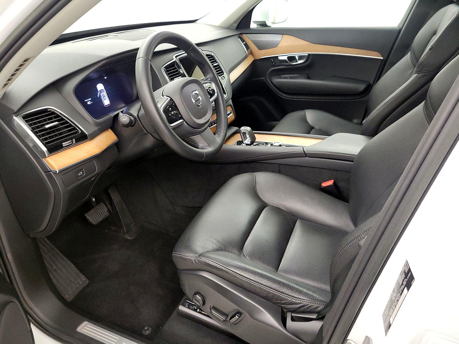 Thumbnail: 2023 Volvo XC90 - 11