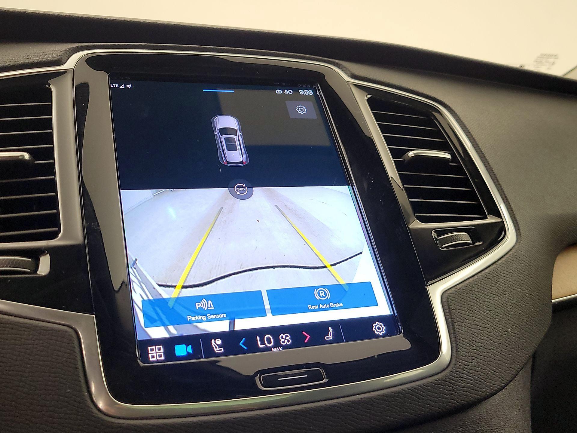 Thumbnail: 2023 Volvo XC90 - 15
