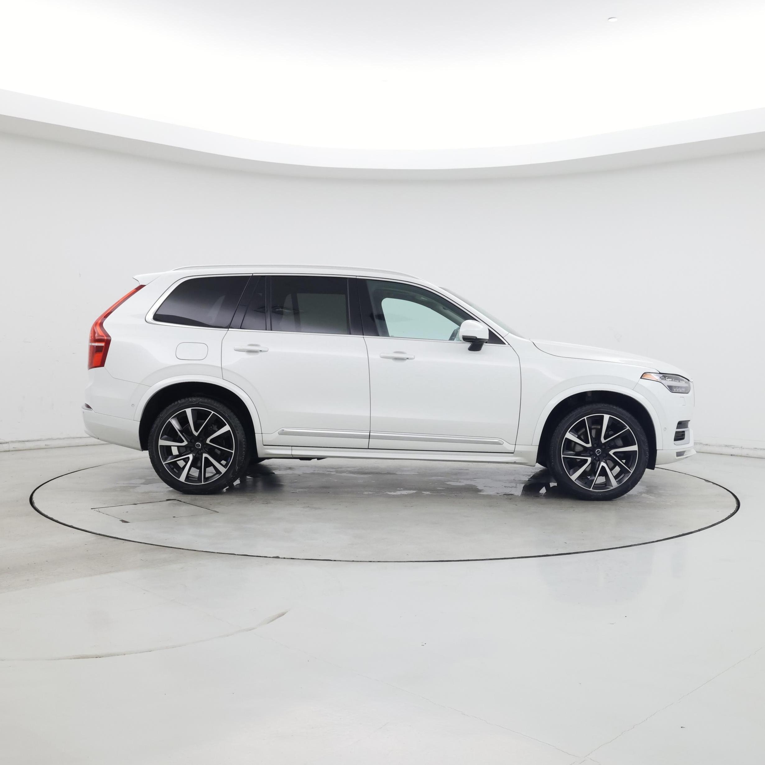 Thumbnail: 2023 Volvo XC90 - 7