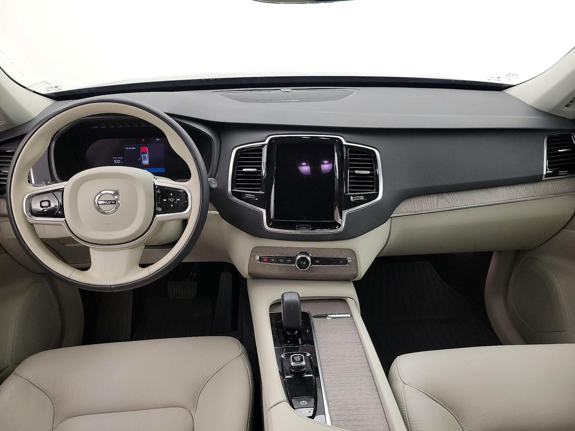 Thumbnail: 2023 Volvo XC90 - 9
