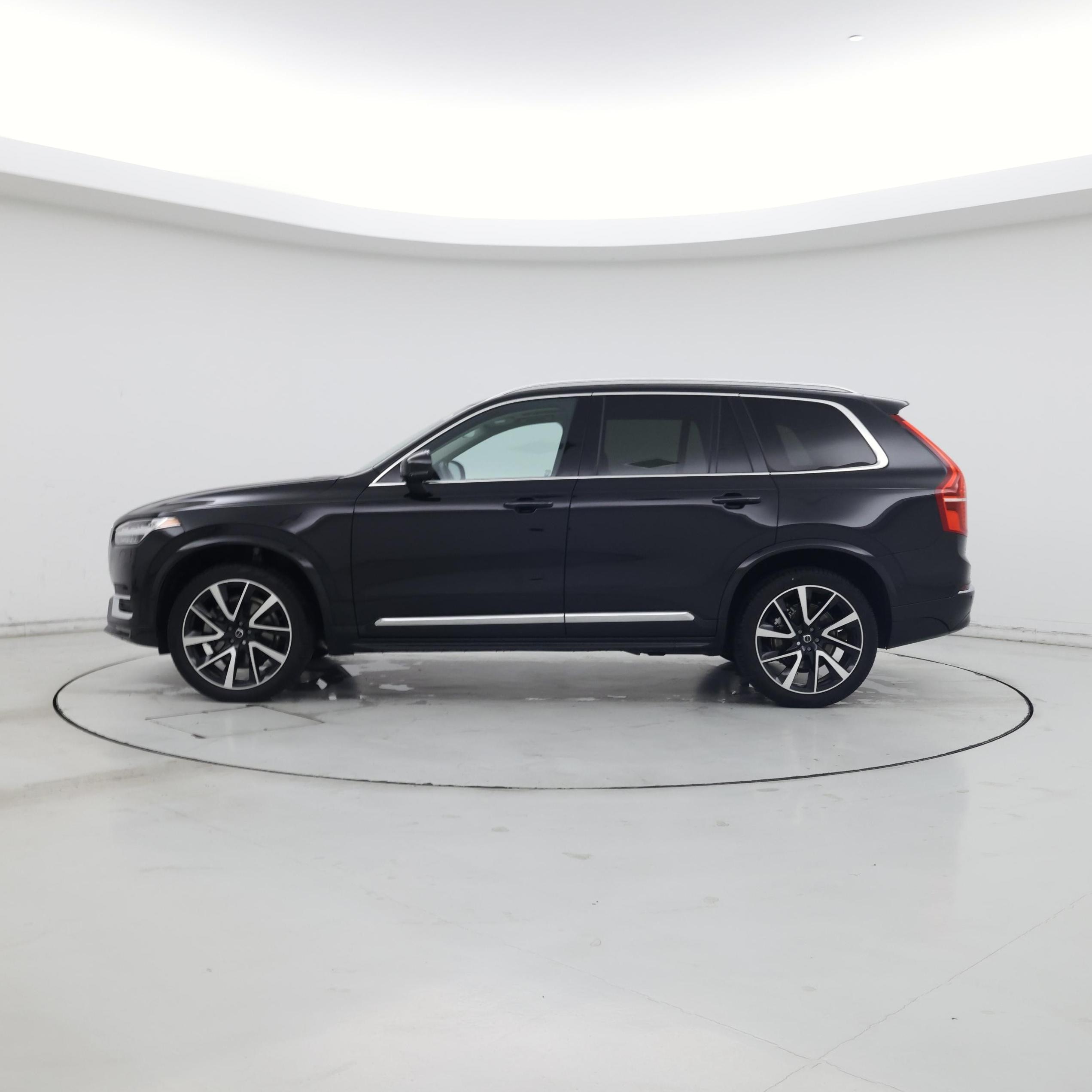 Thumbnail: 2023 Volvo XC90 - 3