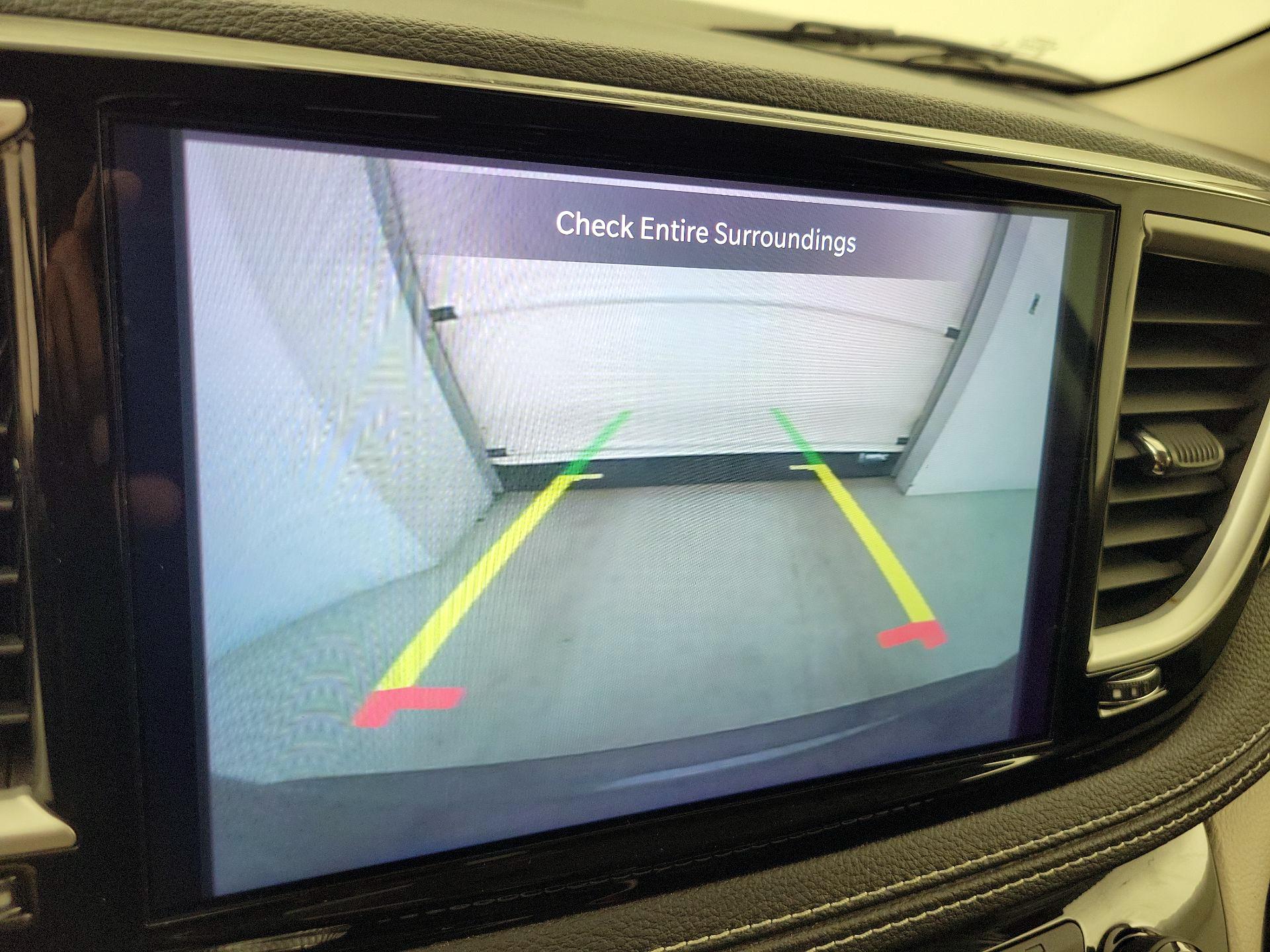 Thumbnail: 2022 Chrysler Pacifica - 14