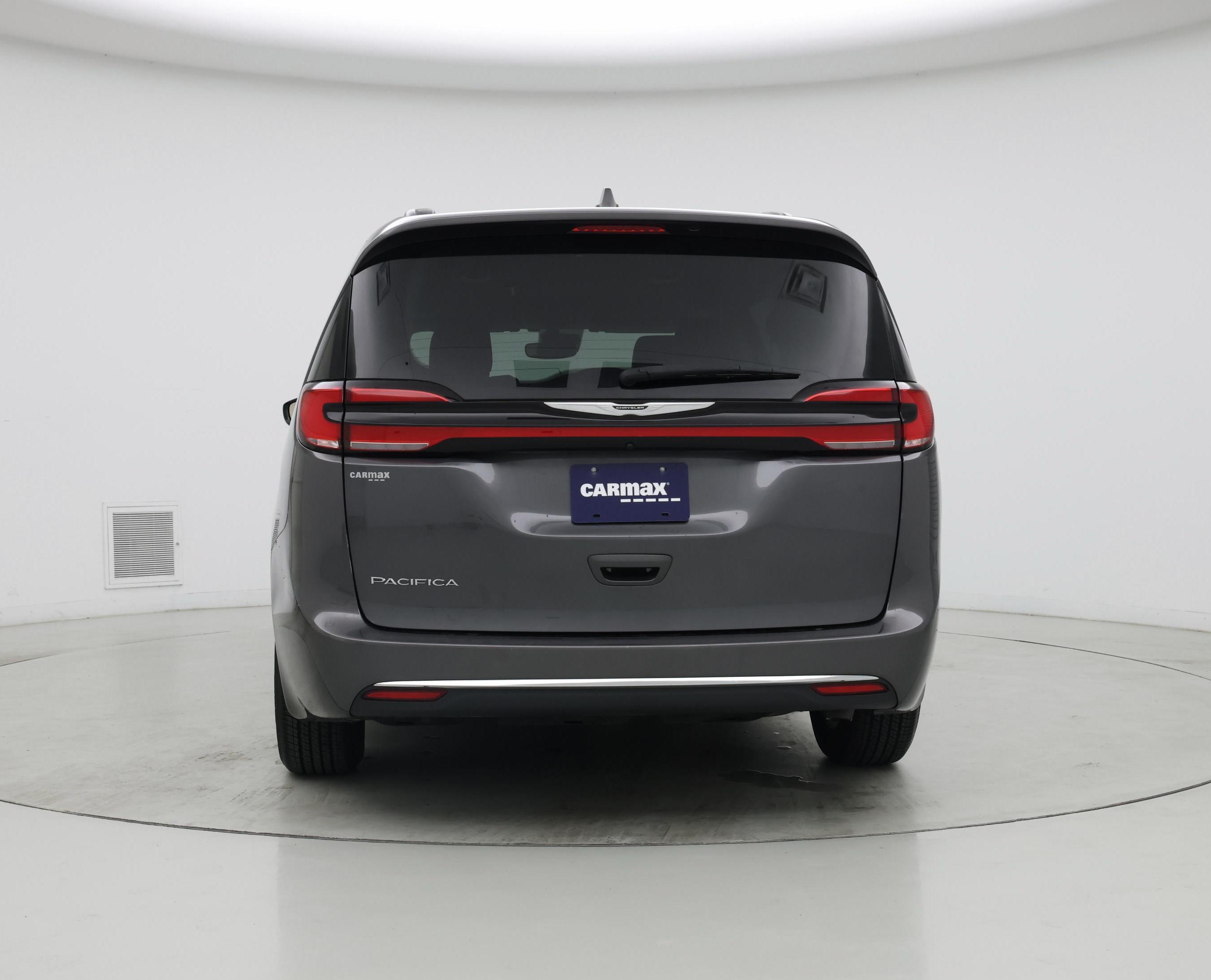 Thumbnail: 2022 Chrysler Pacifica - 6